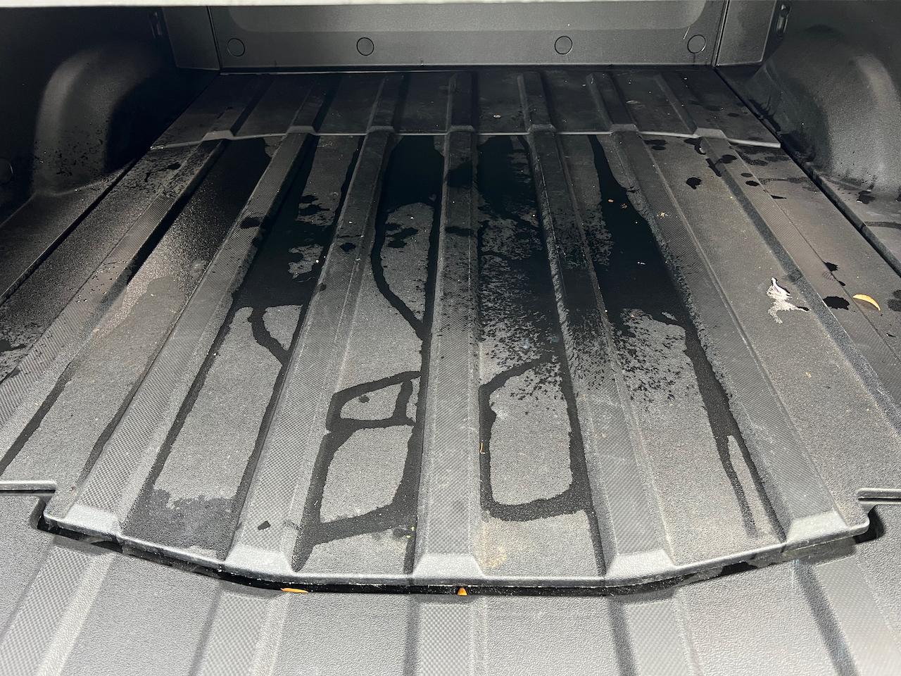 Rivian R1T R1S DIY Tonneau Cover - PVC Fence Planks with Bedliner Coating Tonneau - 710