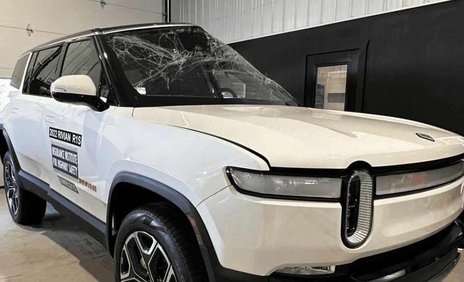 Rivian R1T R1S Parting Out Crash Test Rivians 1697232081272
