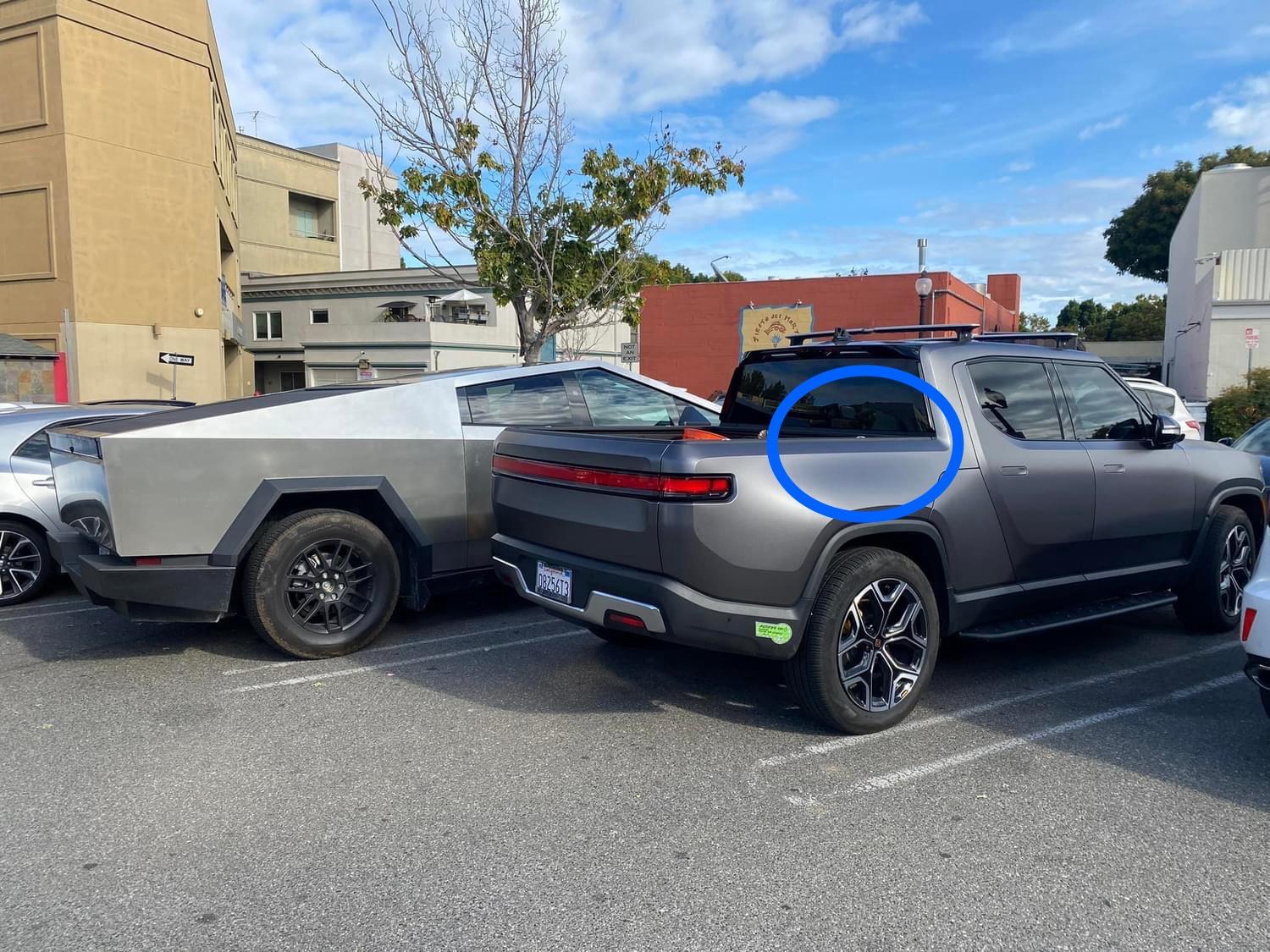 Rivian R1T R1S R1T v Cybertruck side by side real life photos IMG_7285