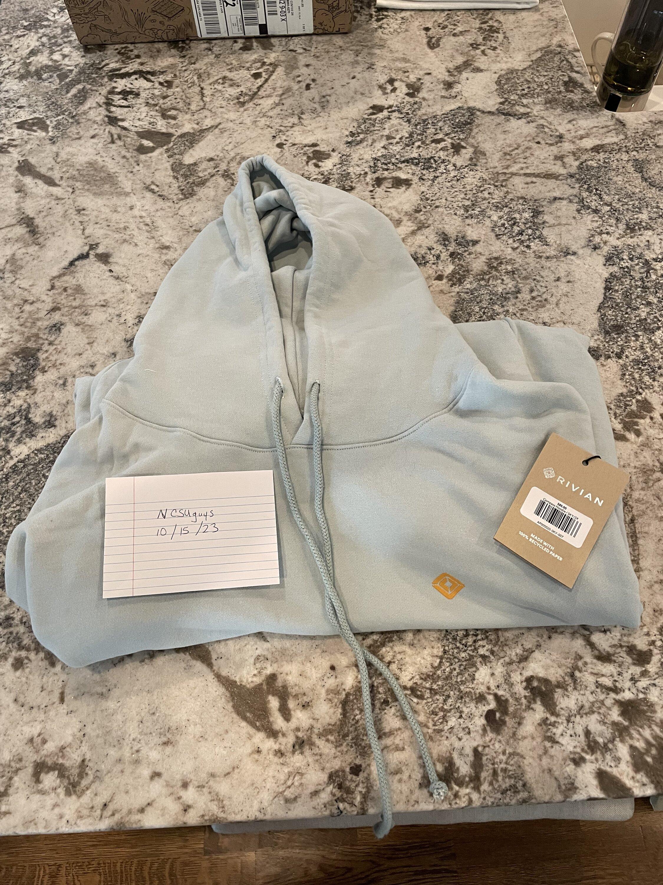 Rivian R1T R1S Compass Hoodie - Size 2X IMG_3265