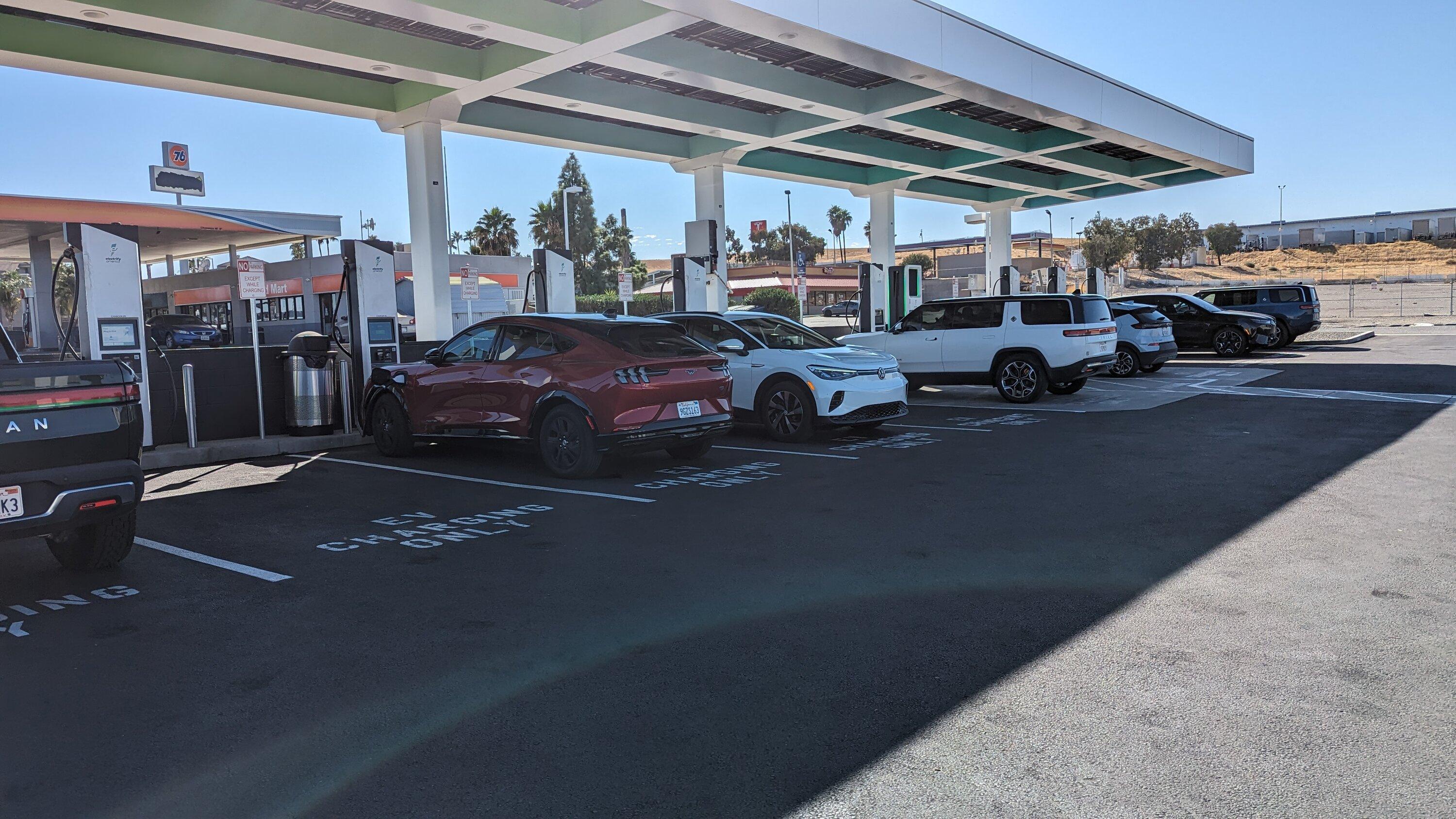 Rivian R1T R1S Fremont, CA to Sedona, AZ and back in first R1T road trip PXL_20231007_215818850