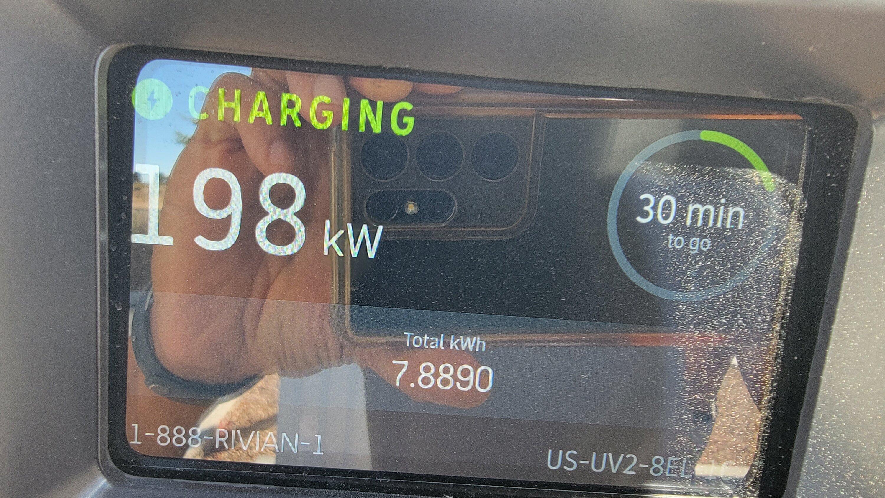 Rivian R1T R1S RAN in Las Vegas is great! Quick charge to reach Barstow RAN - Higher MPH or Lower MPH?? 20231015_110056