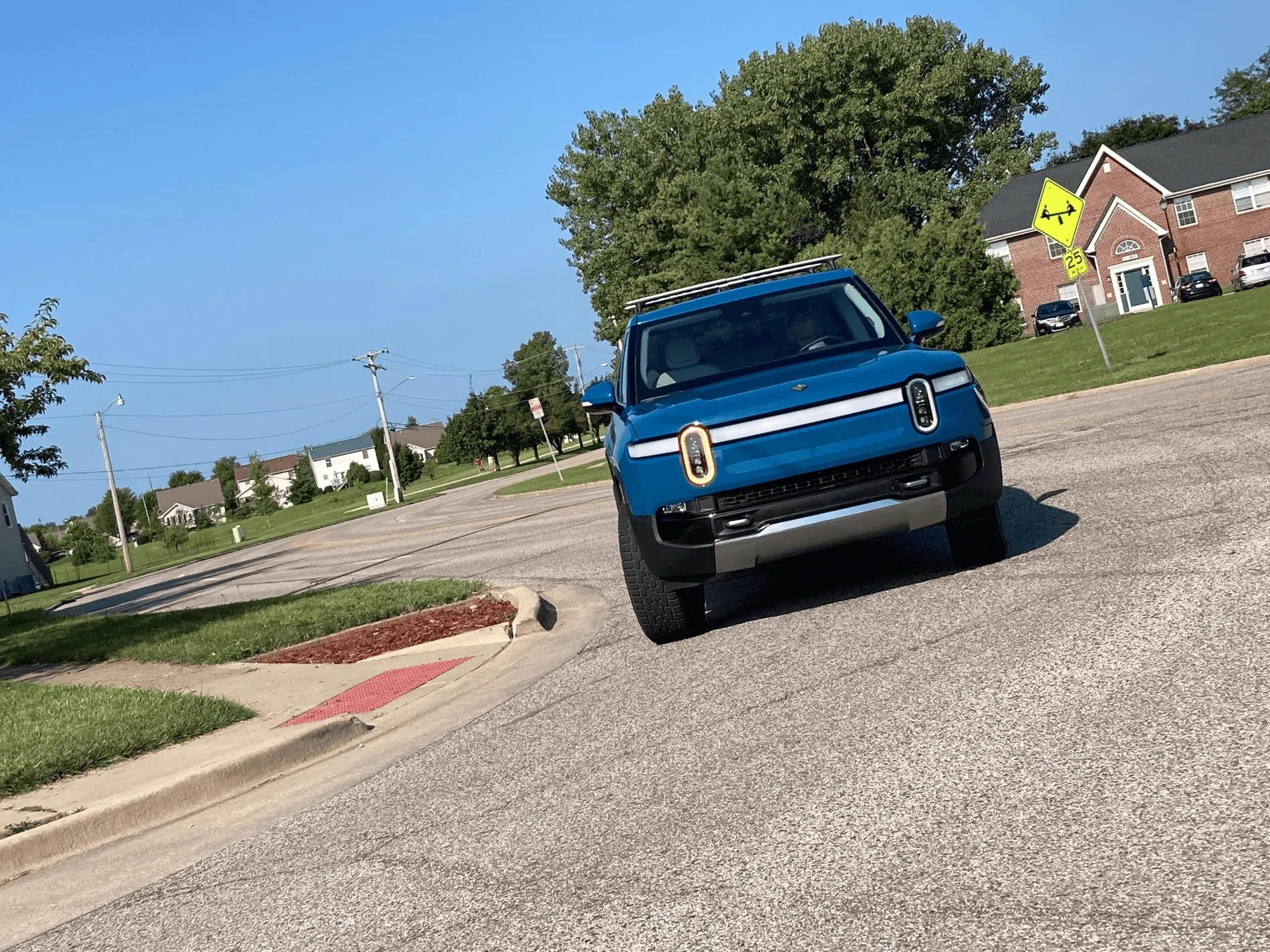 Rivian R1T R1S Real Rivian Photos & Videos RDT_20210822_1216106846617427582739165