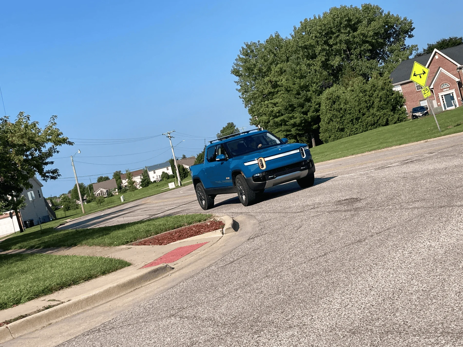 Rivian R1T R1S Real Rivian Photos & Videos RDT_20210822_1216137015718455036836098