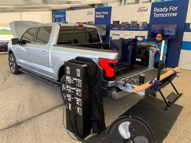 Rivian R1T R1S Ford Lightning EV Tour event 16
