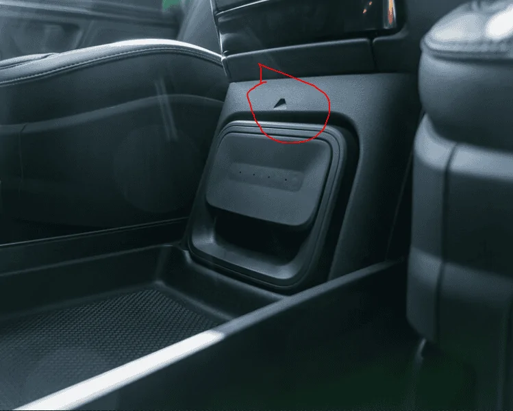 Rivian R1T R1S Rivian interior ambient light 1630440586704