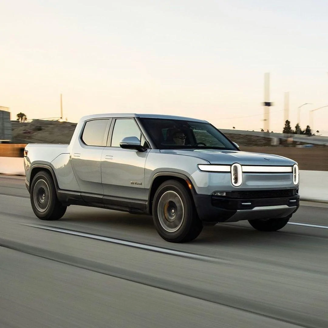 Rivian R1T R1S LA SILVER Rivian Photos LA Silver Rivian R1T Pickup Truck