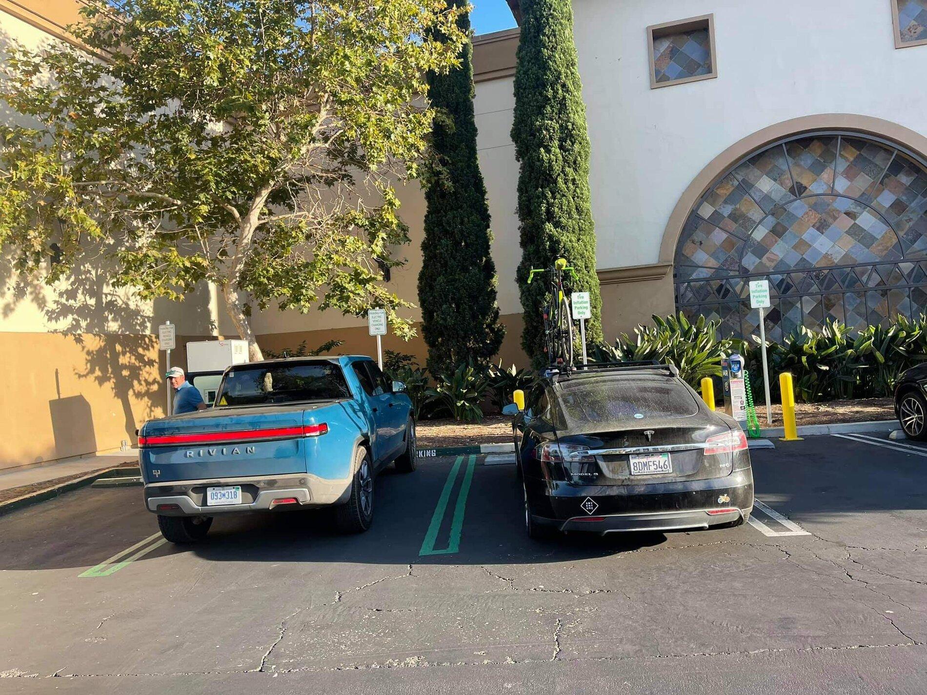 Rivian R1T R1S Rivian R1T/S vs Others size comparison side-by-side FB_IMG_1630893809930