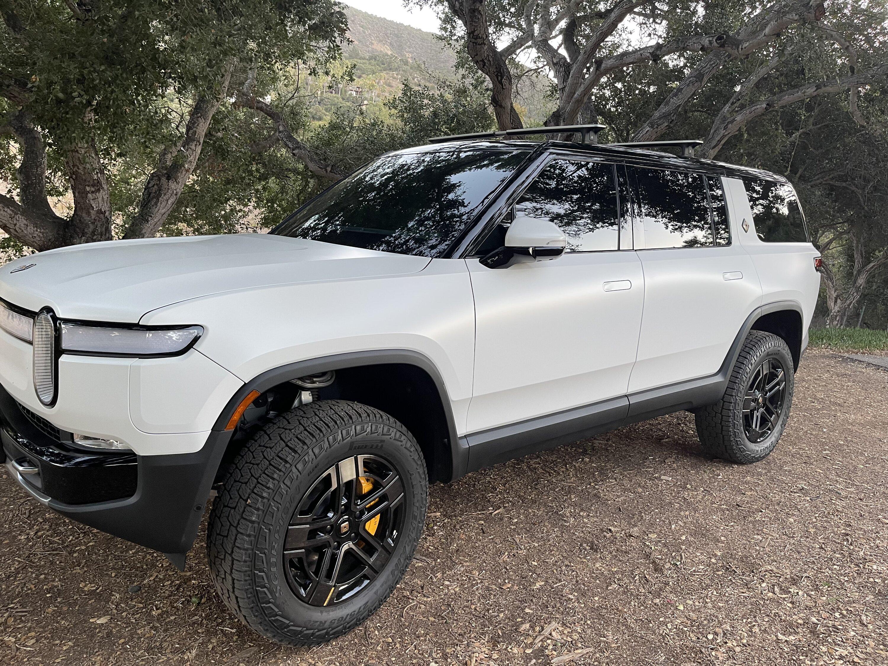 Rivian R1T R1S Rivian R1S (Glacier White) in Stealth Matte wrap, ceramic coating & ceramic tint, chrome delete, de-lettered IMG_6627
