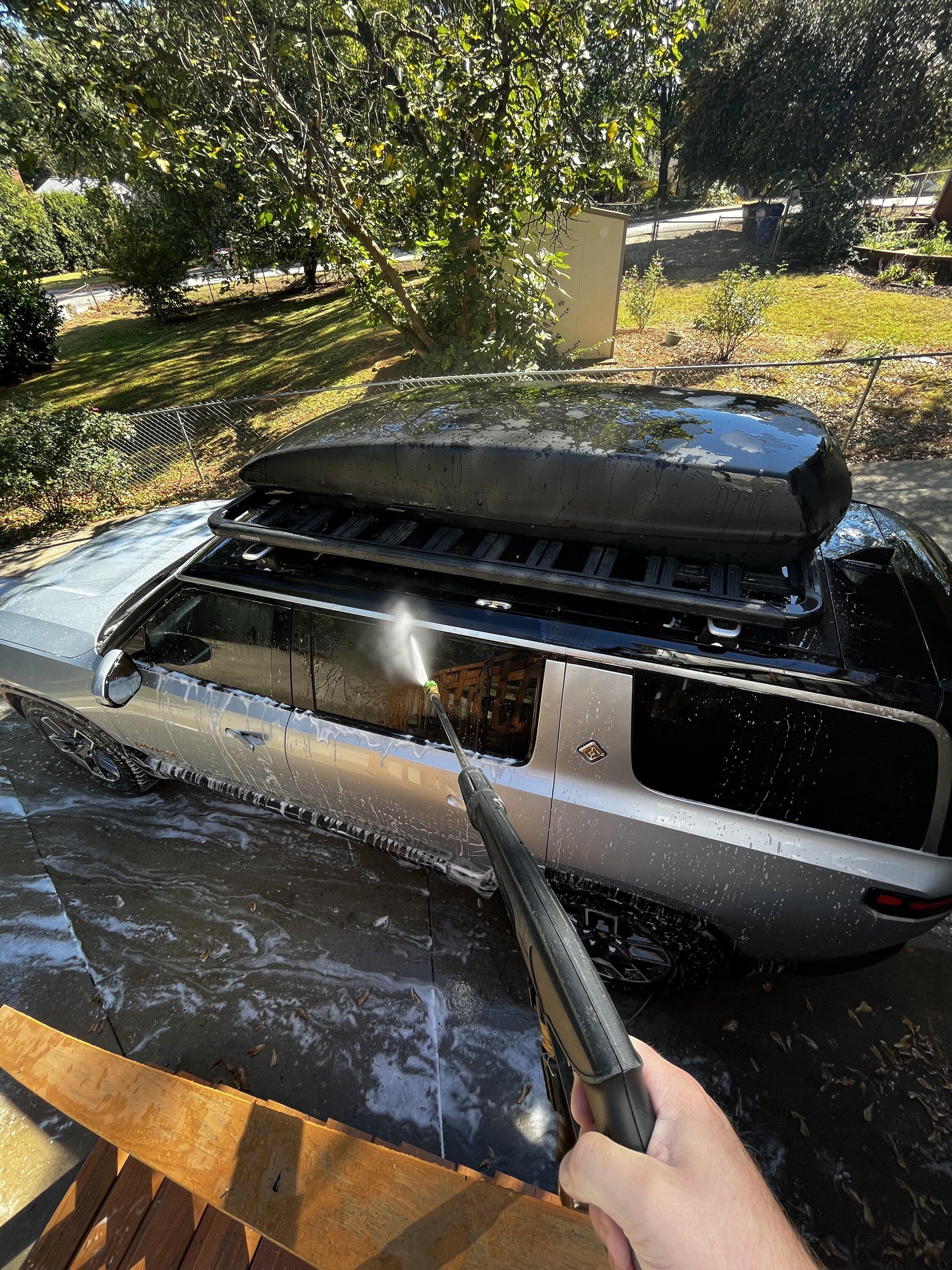 Rivian R1T R1S R1S Platform/Flat Top Roof Rack Recommendations IMG_1920