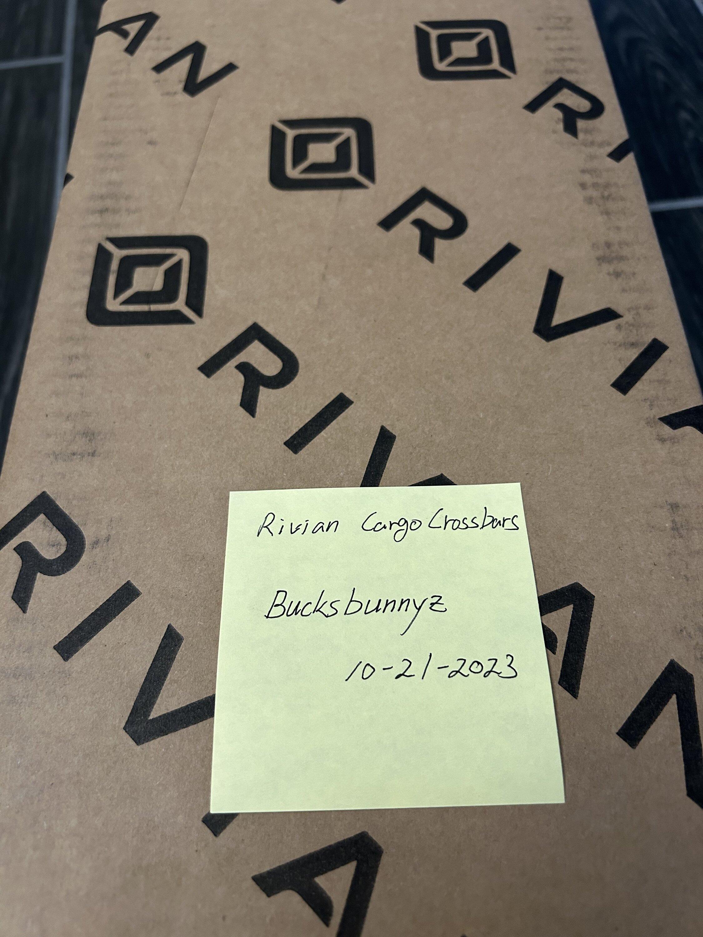 Rivian R1T R1S Cargo Crossbars New in Box DFW IMG_7990