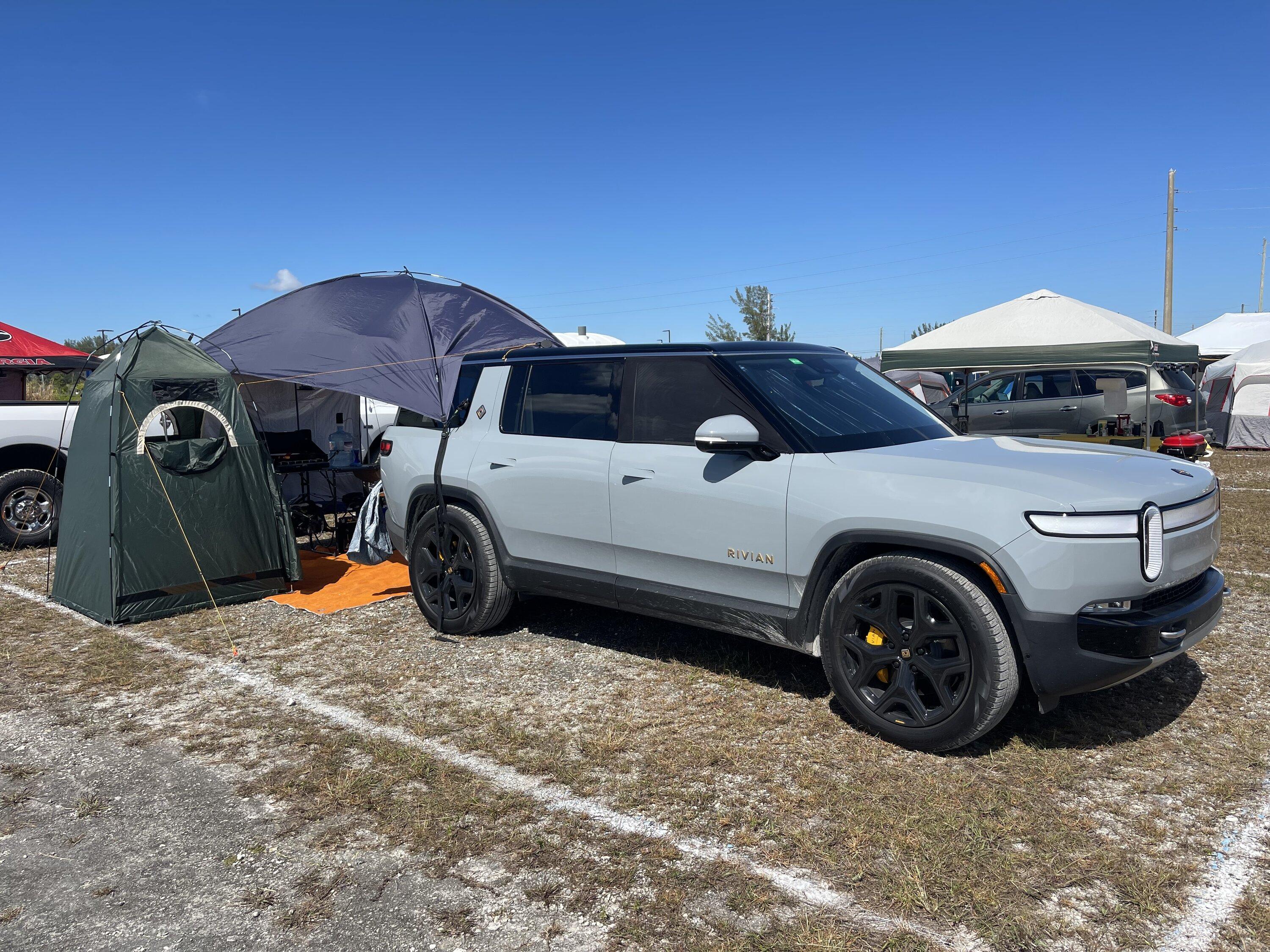 Rivian R1T R1S R1S car camping = successful experience IMG_2987