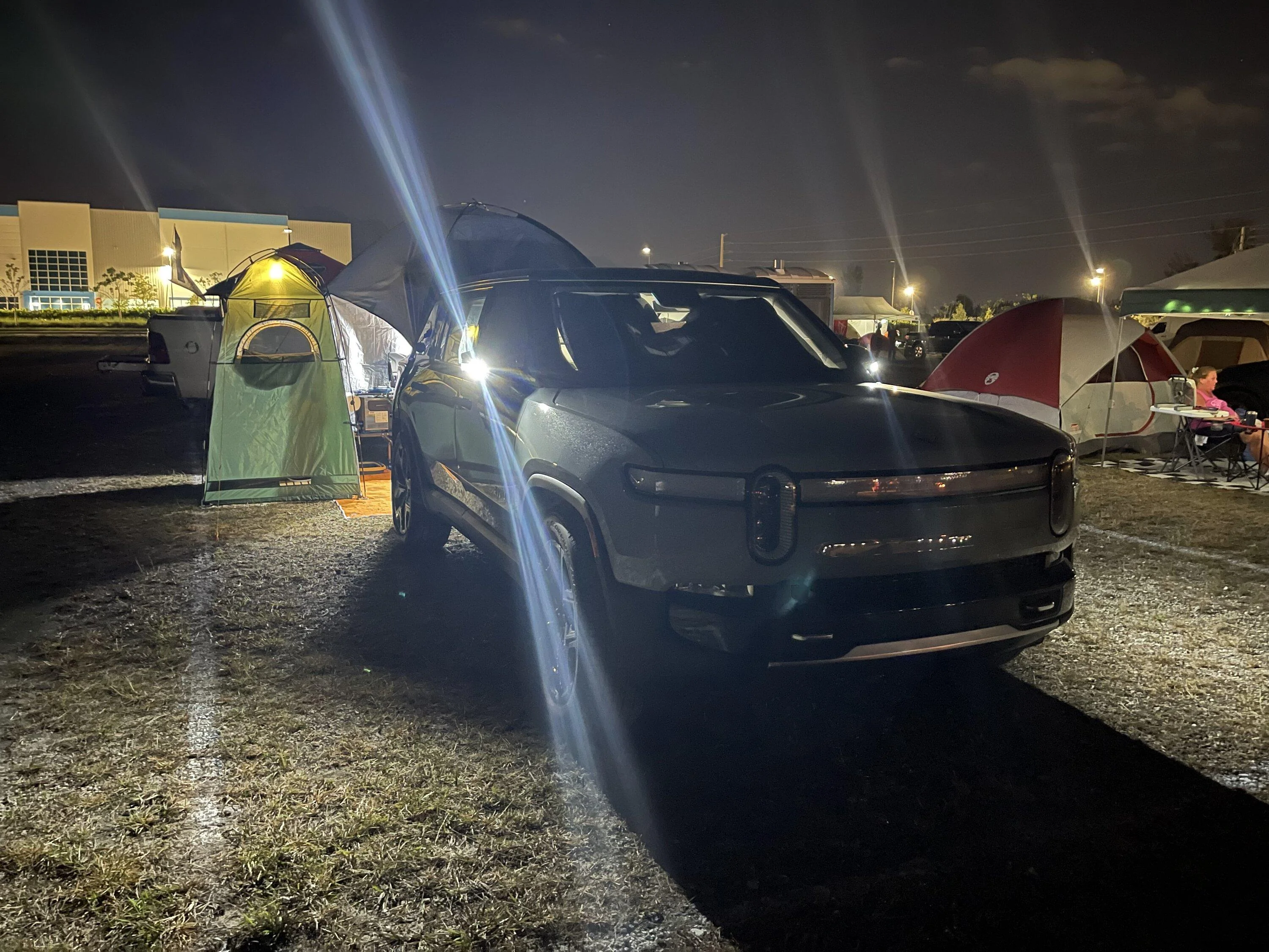 Rivian R1T R1S R1S car camping = successful experience IMG_3018