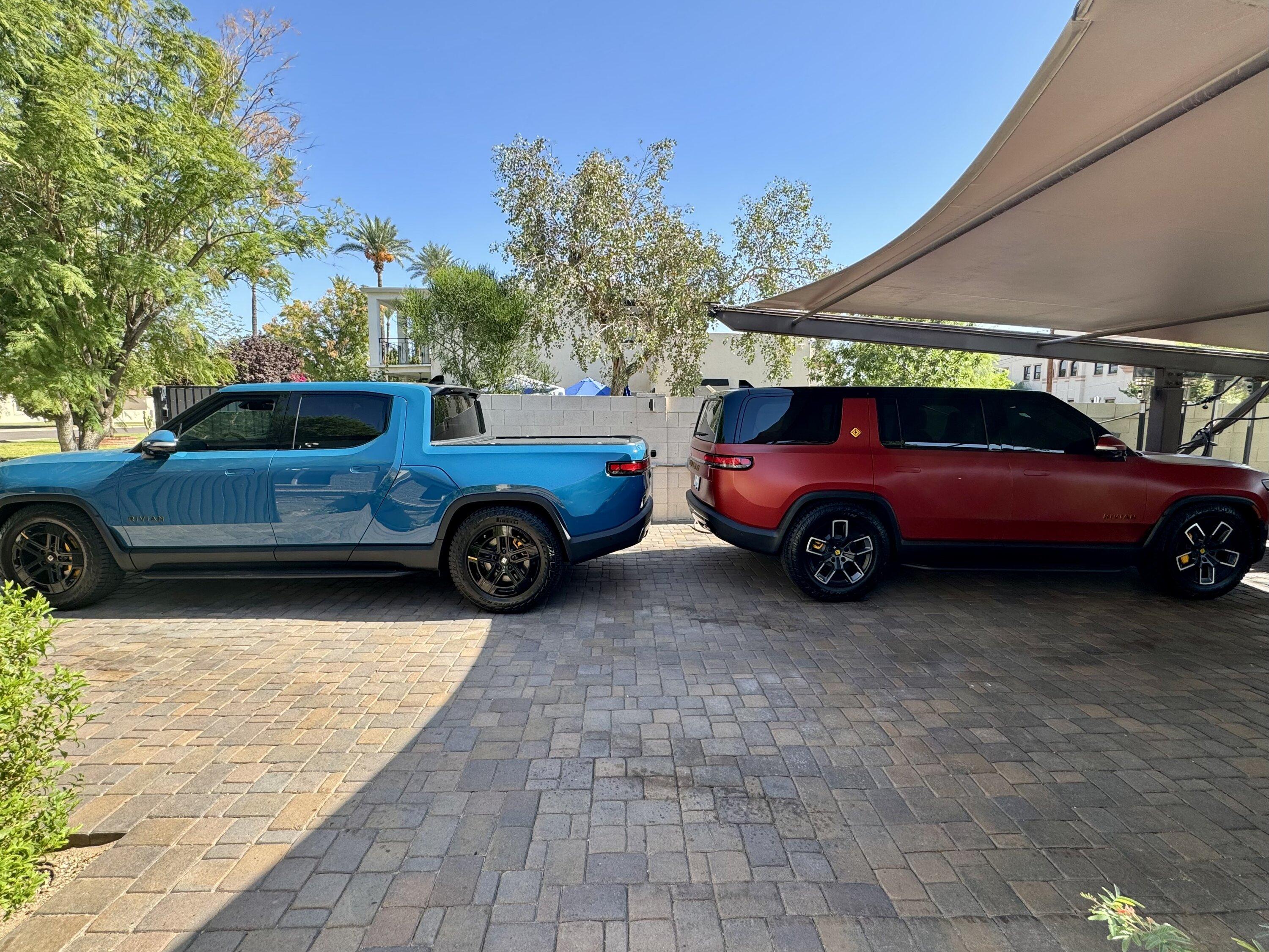 Rivian R1T R1S PPF: Glossy v Stealth IMG_0301