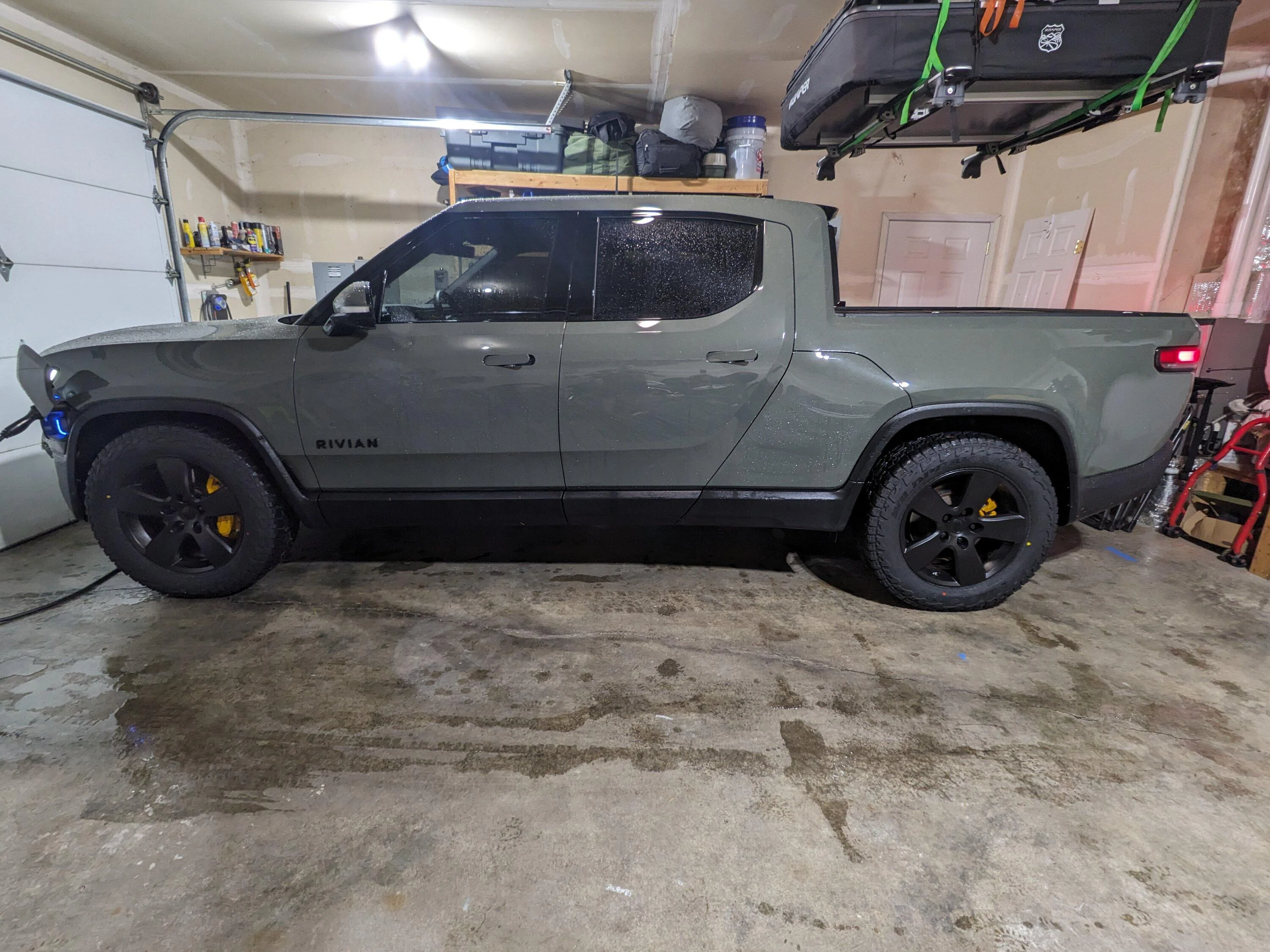 Rivian R1T R1S Affordable Winter Wheels Setup: Ram 2363 PXL_20231025_031112641