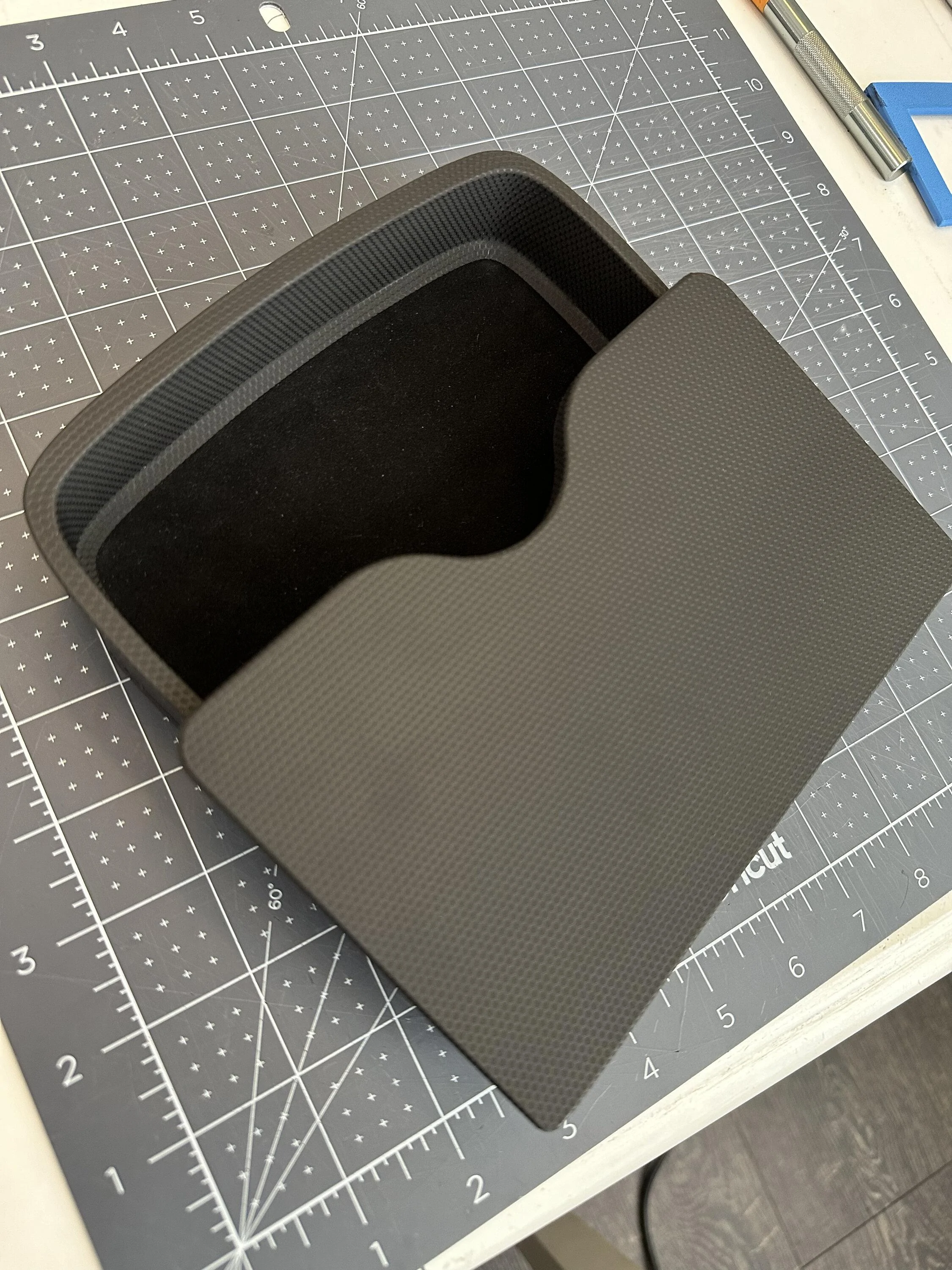 Rivian R1T R1S StowNCharge without lid - feedback / any interest? IMG_2150