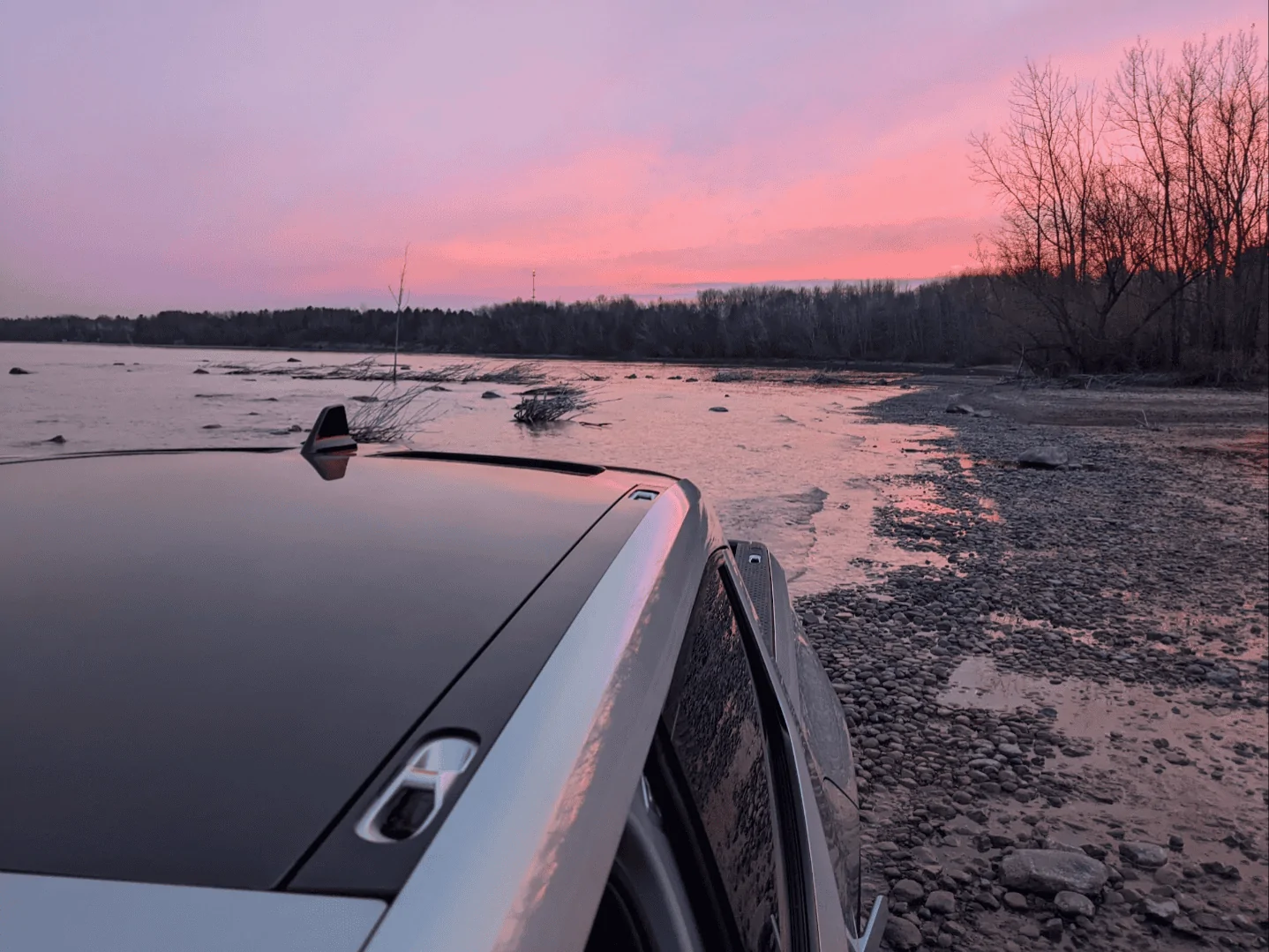 Rivian R1T R1S Adventuring anywhere and everywhere --- but at the beach? Screenshot_20231025-235443