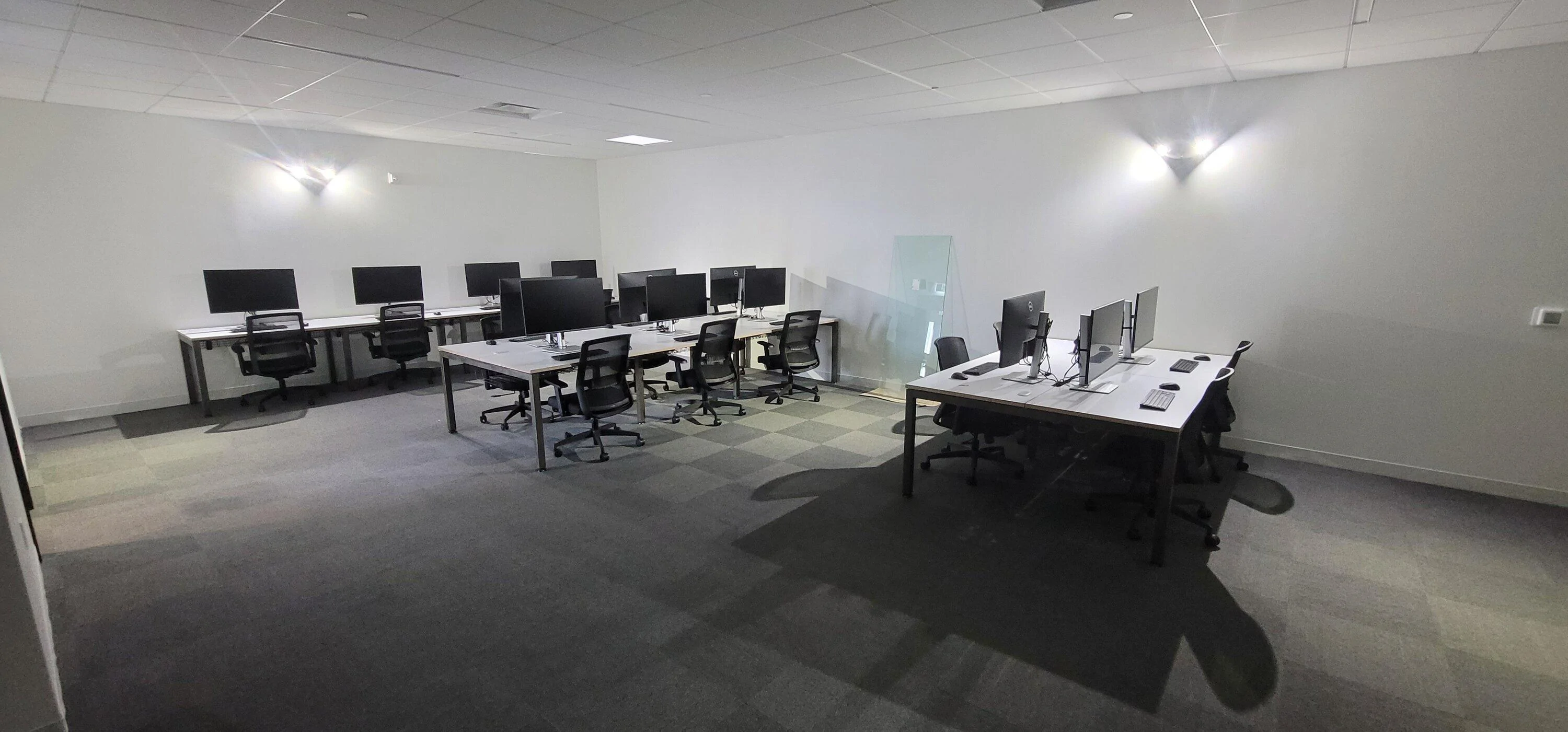 Rivian R1T R1S Ontario Service Centre Location 20231027_103222