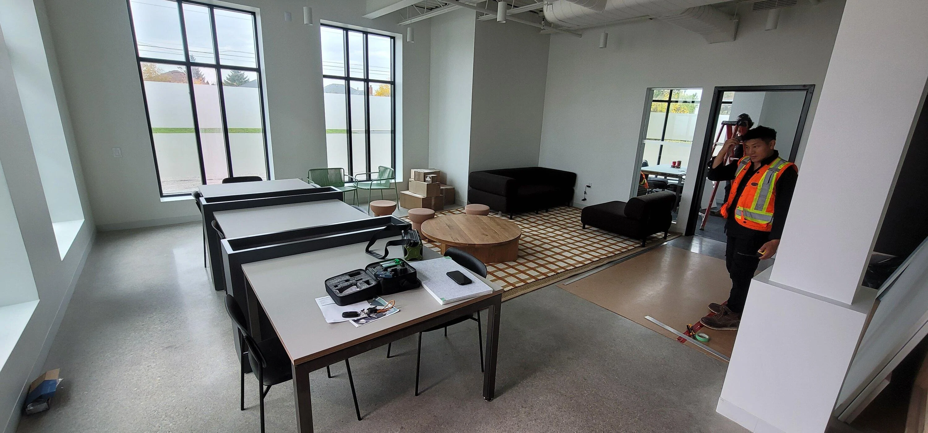 Rivian R1T R1S Ontario Service Centre Location 20231027_103014