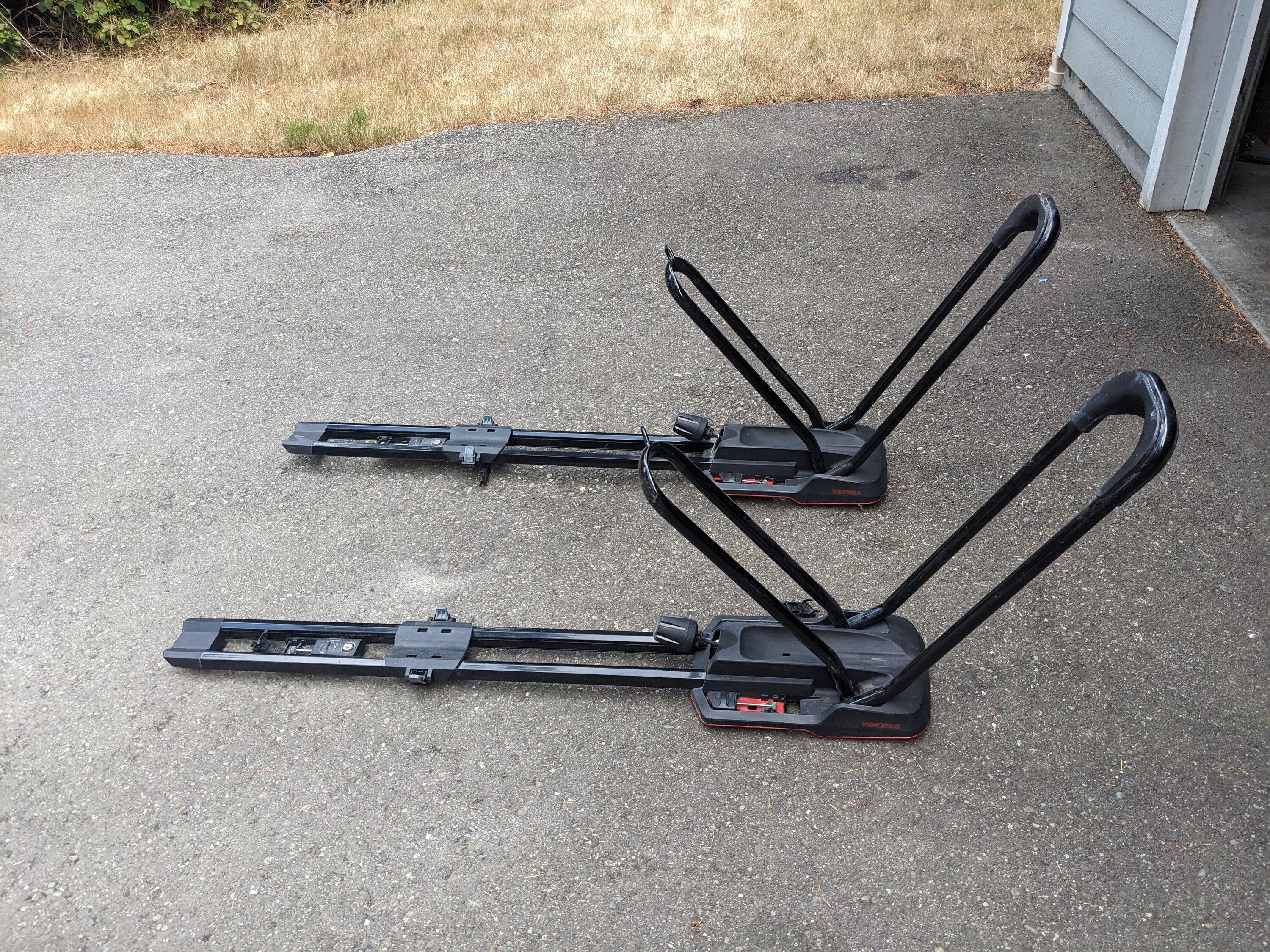 Rivian R1T R1S WTS Yakima Highroad x 2 PXL_20230830_232027898