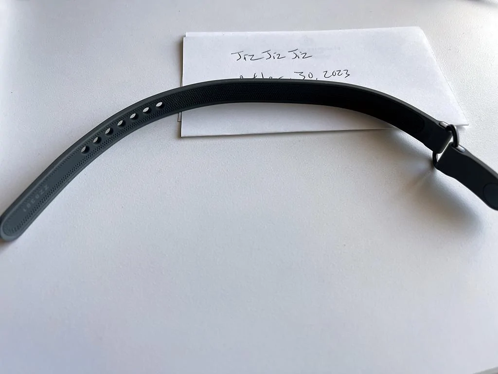 Rivian R1T R1S R1S Wristband Key OiFV4so