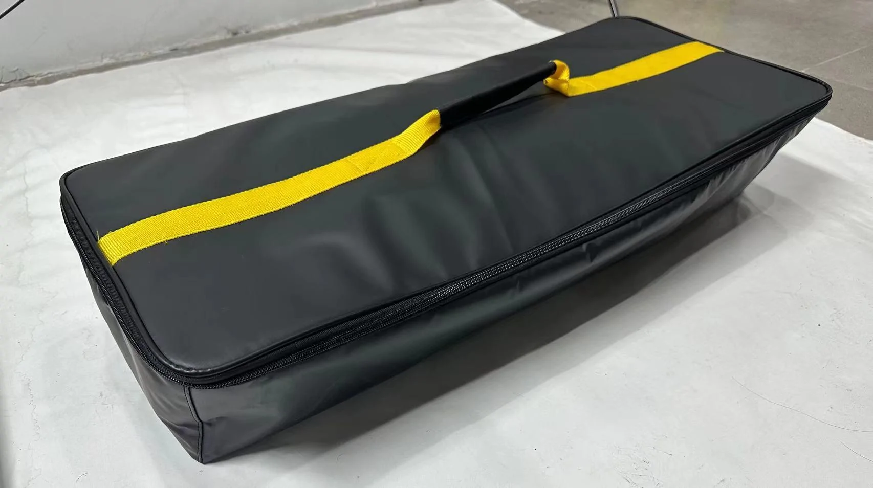 Rivian R1T R1S 【BestEvMod】SAMPLE Test, Frunk Insulated Waterproof Bag and TPE charging port cover 3062a2b9471ce5c52dfb6a2306bc05c