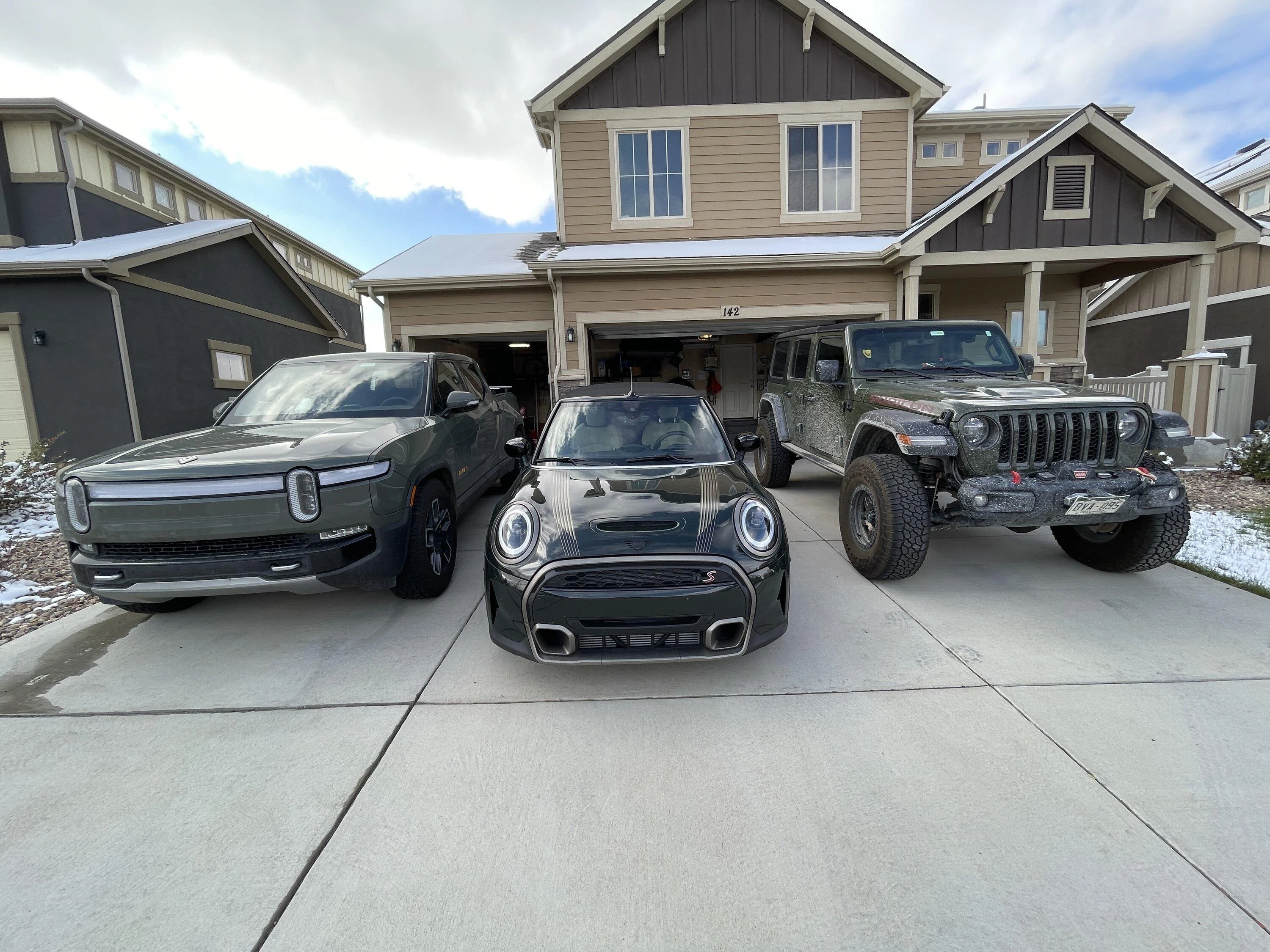 Rivian R1T R1S Colorado Checking In IMG_0640