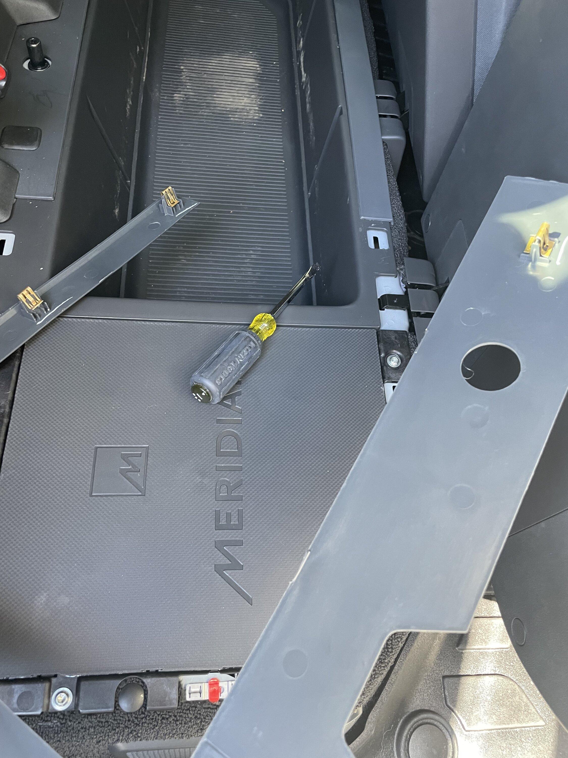 Rivian R1T R1S R1T aftermarket market subwoofer dual 10 IMG_3051