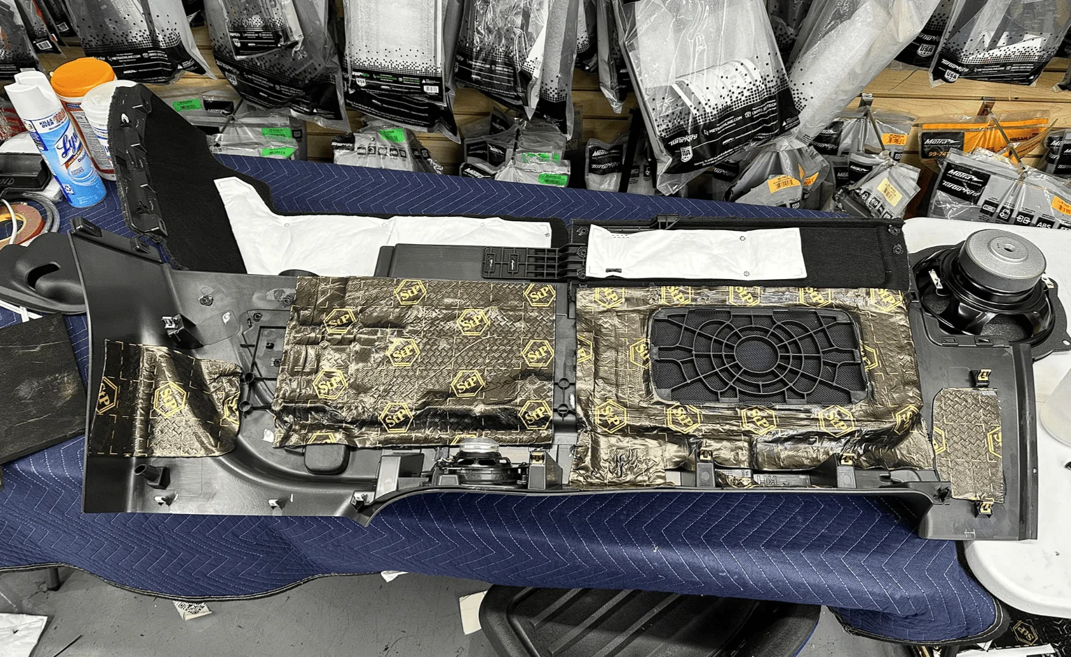 Rivian R1T R1S Upgraded the sub in R1S with aftermarket Alpine SWR-T10 Subwoofer 1699039852480