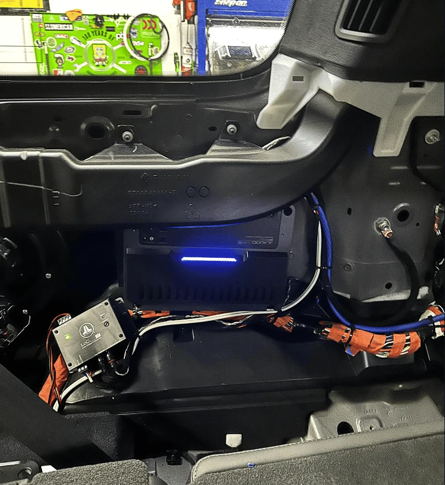 Rivian R1T R1S Upgraded the sub in R1S with aftermarket Alpine SWR-T10 Subwoofer 1699039889625