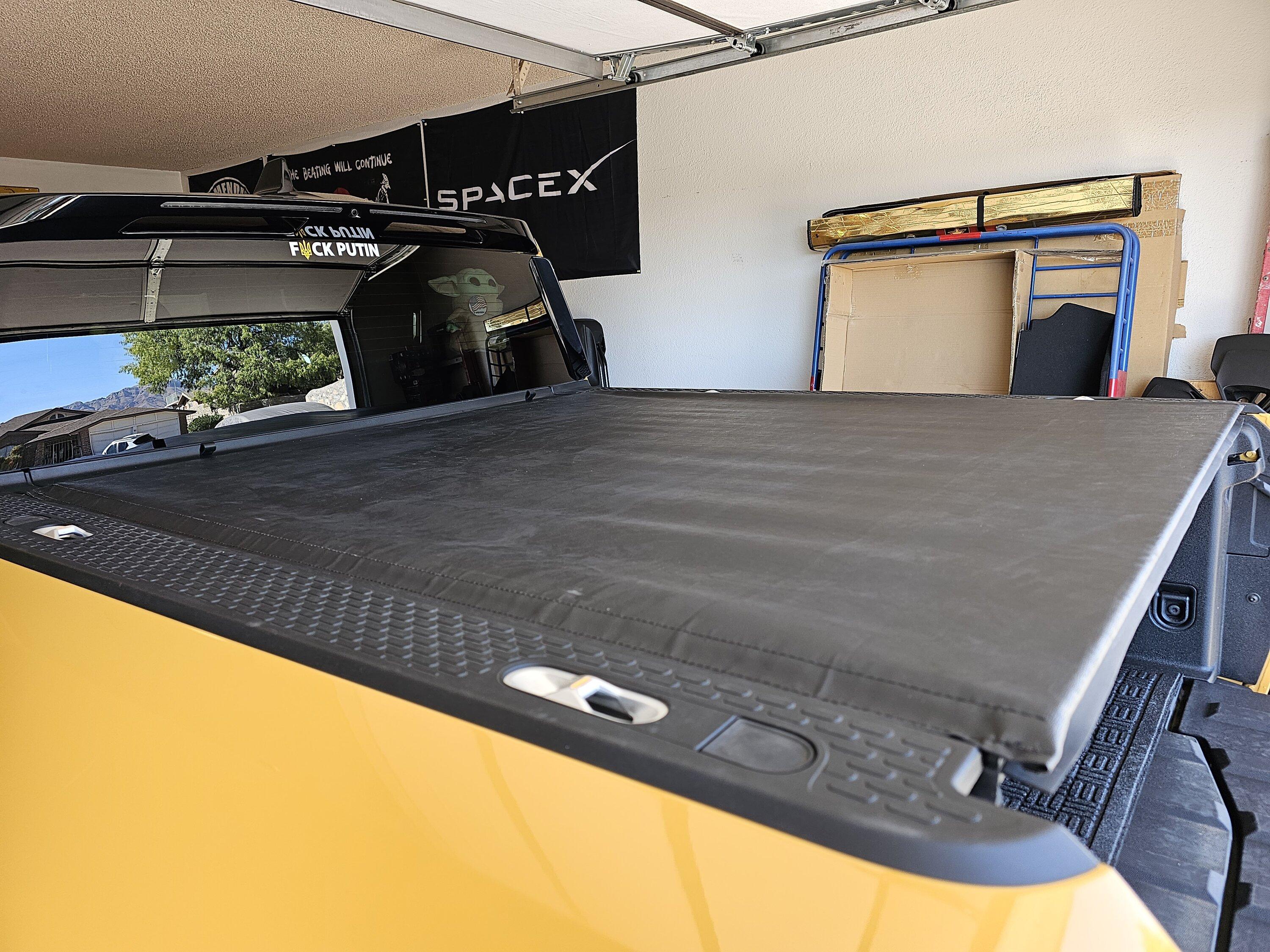 Rivian R1T R1S 11/3 Manual Tonneau Cover Update 20231104_115504