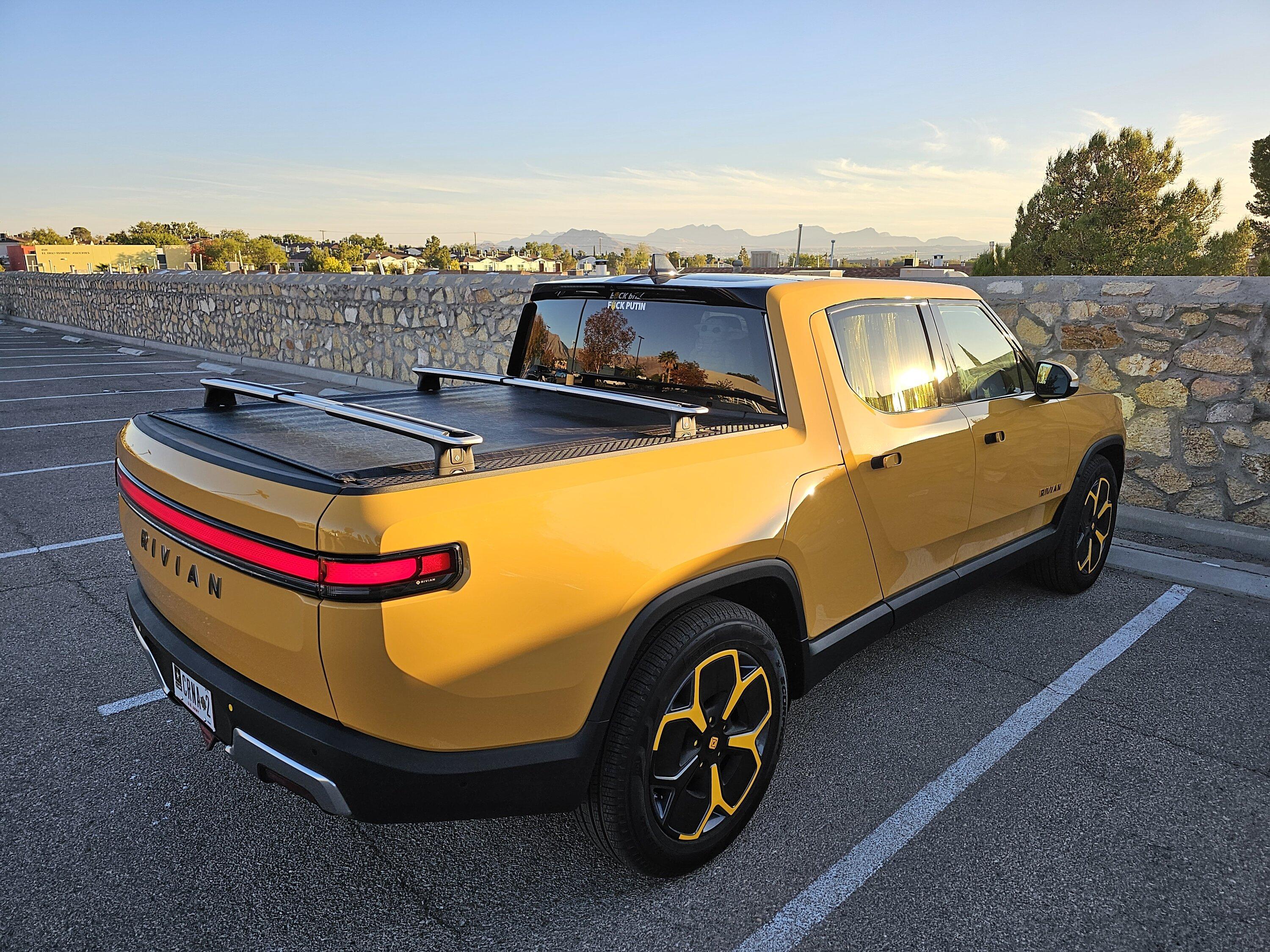 Rivian R1T R1S 11/3 Manual Tonneau Cover Update 20231104_173921
