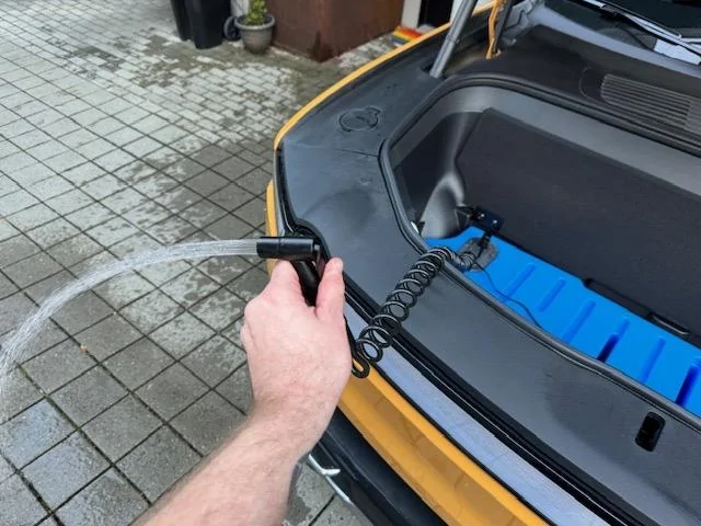 Rivian R1T R1S Frunk Water Tank (Rivian-Aftermarket / Boxgods) and Custom 12v installed IMG_0173