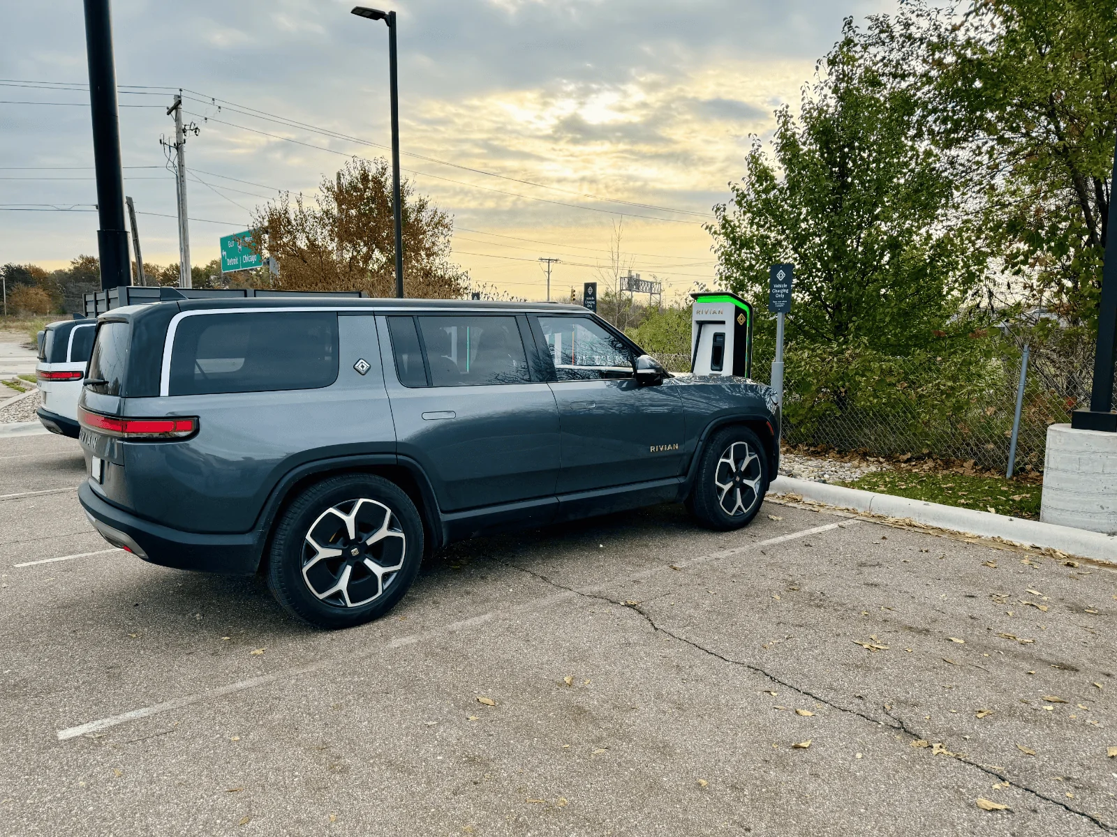 Rivian R1T R1S R1S Road Report: Chicago to Northern Michigan IMG_7119a