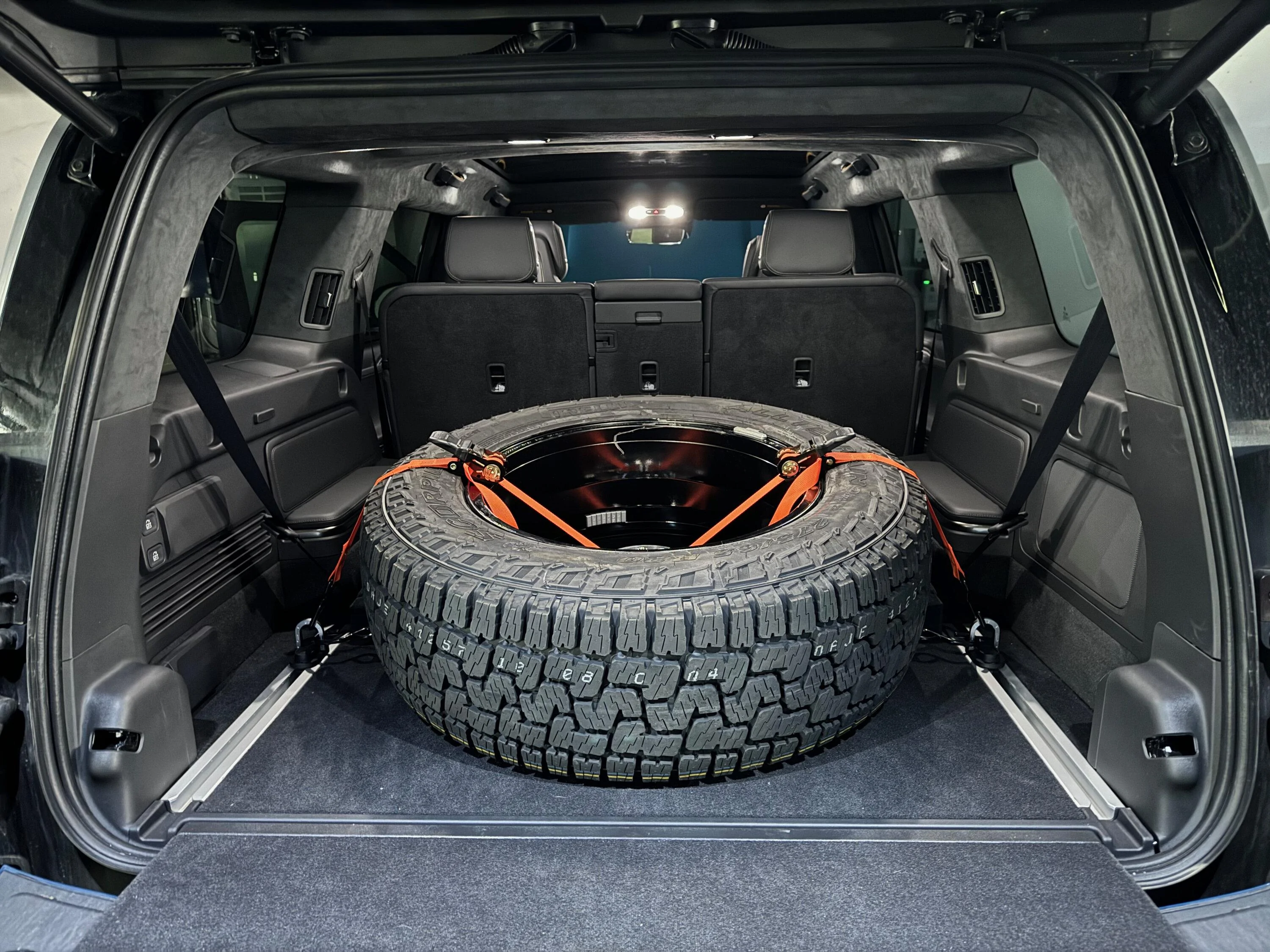 Rivian R1T R1S R1S Owners: Has anyone purchased modernspare since there's no compact spare yet? 2