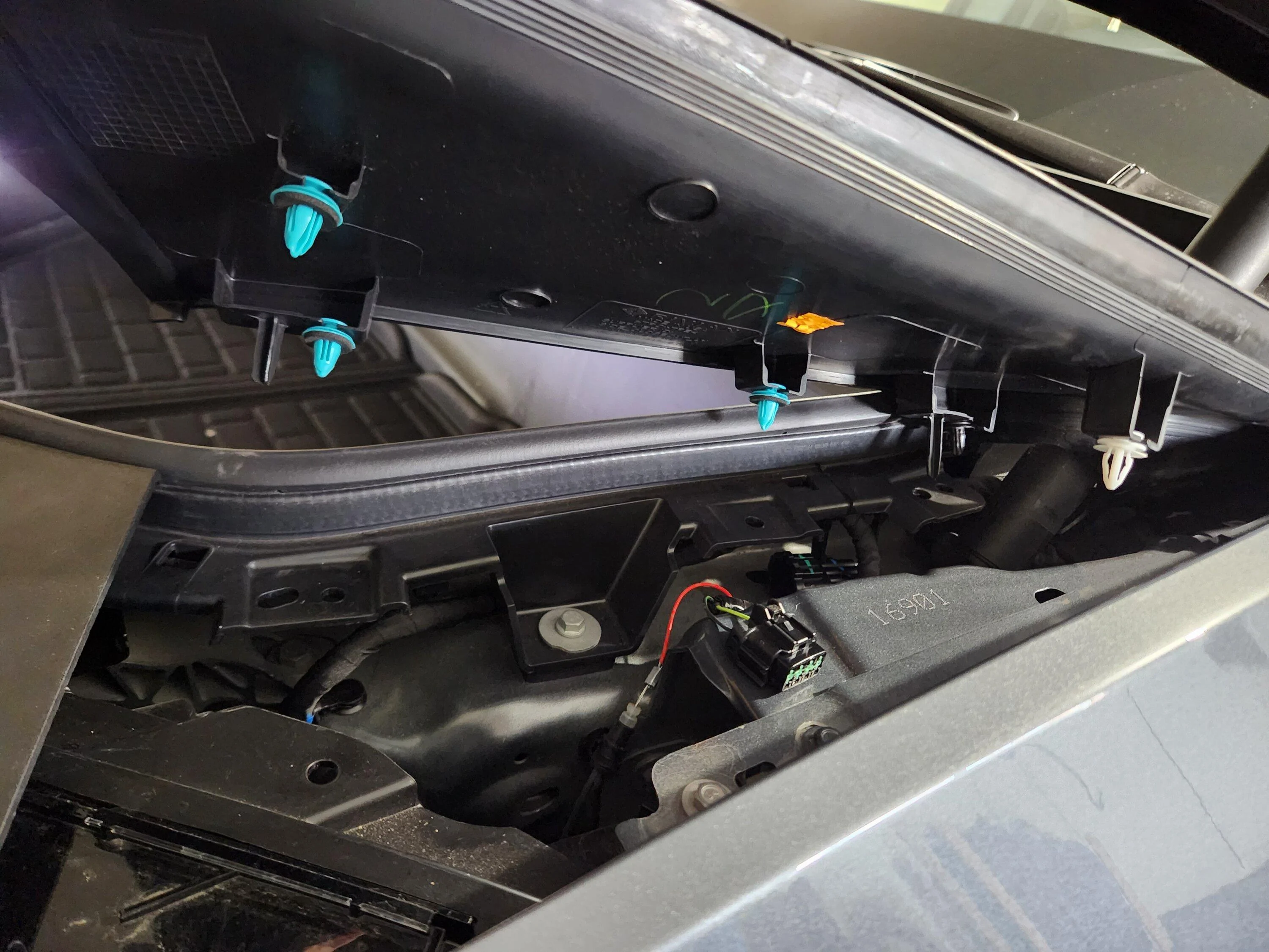 Rivian R1T R1S Tutorial / DIY Guide - Installing 12v Outlet in Frunk 20231108_152615