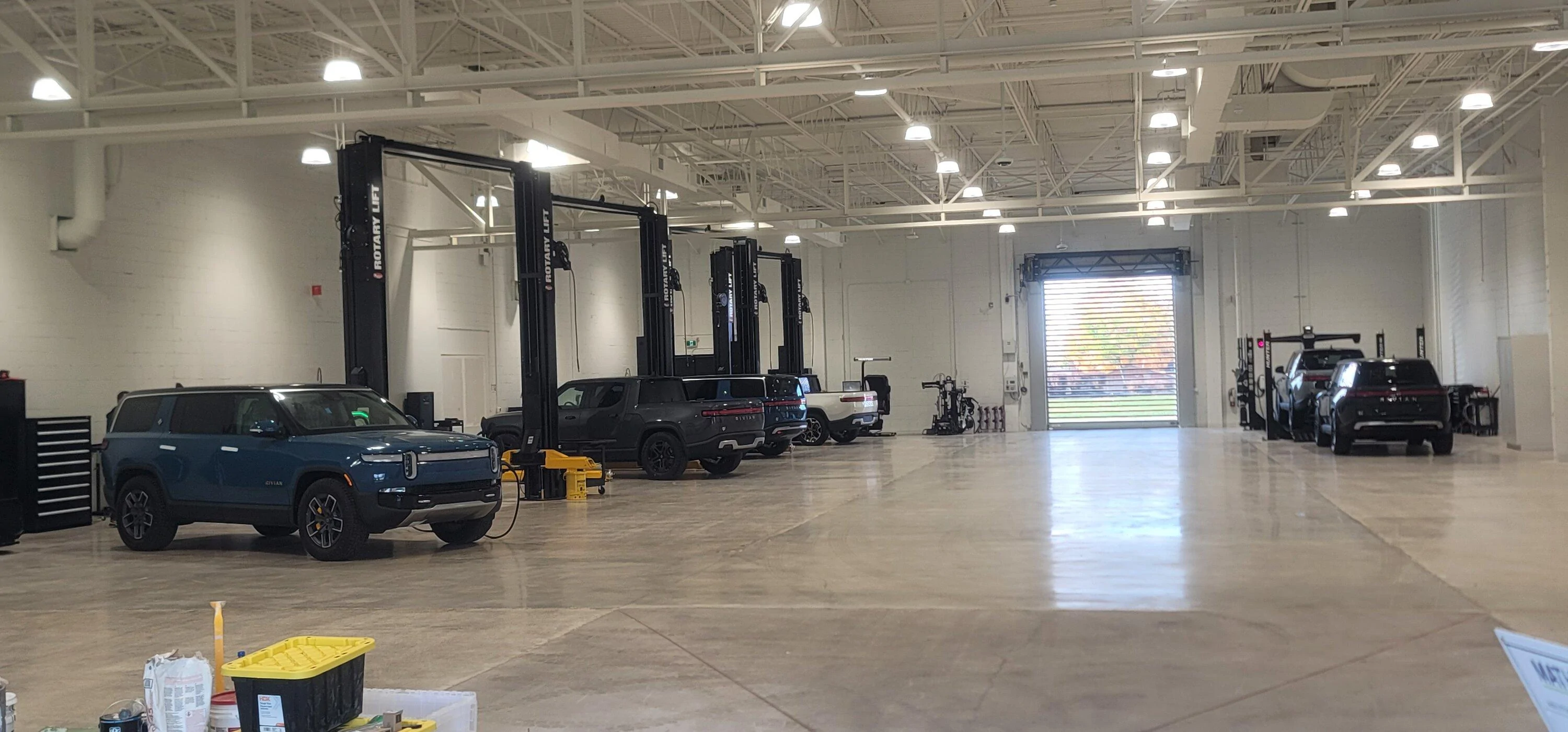 Rivian R1T R1S Ontario Service Centre Location 20231110_114856