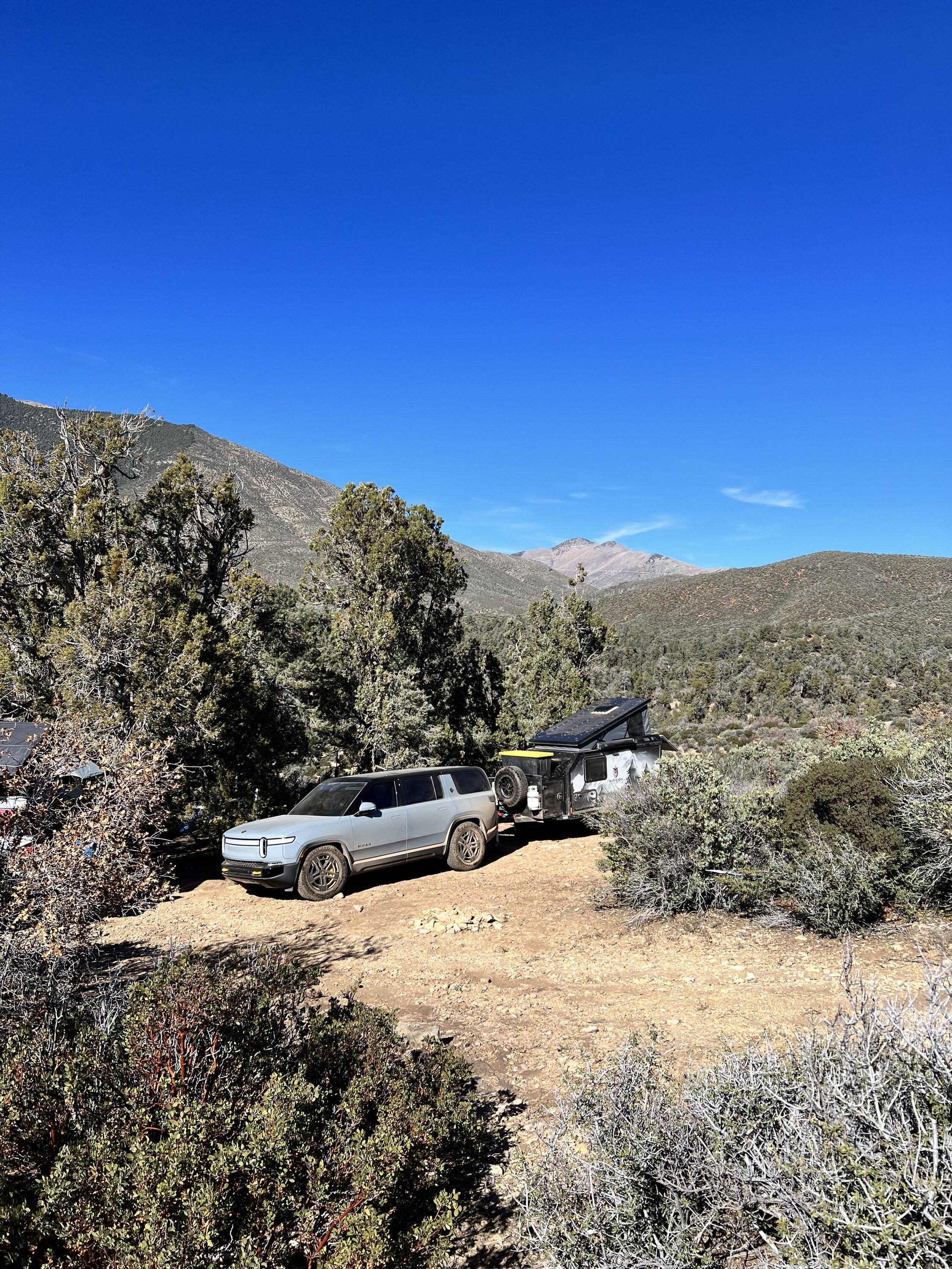 Rivian R1T R1S Solar charging while camping? "thoughts" IMG_5588