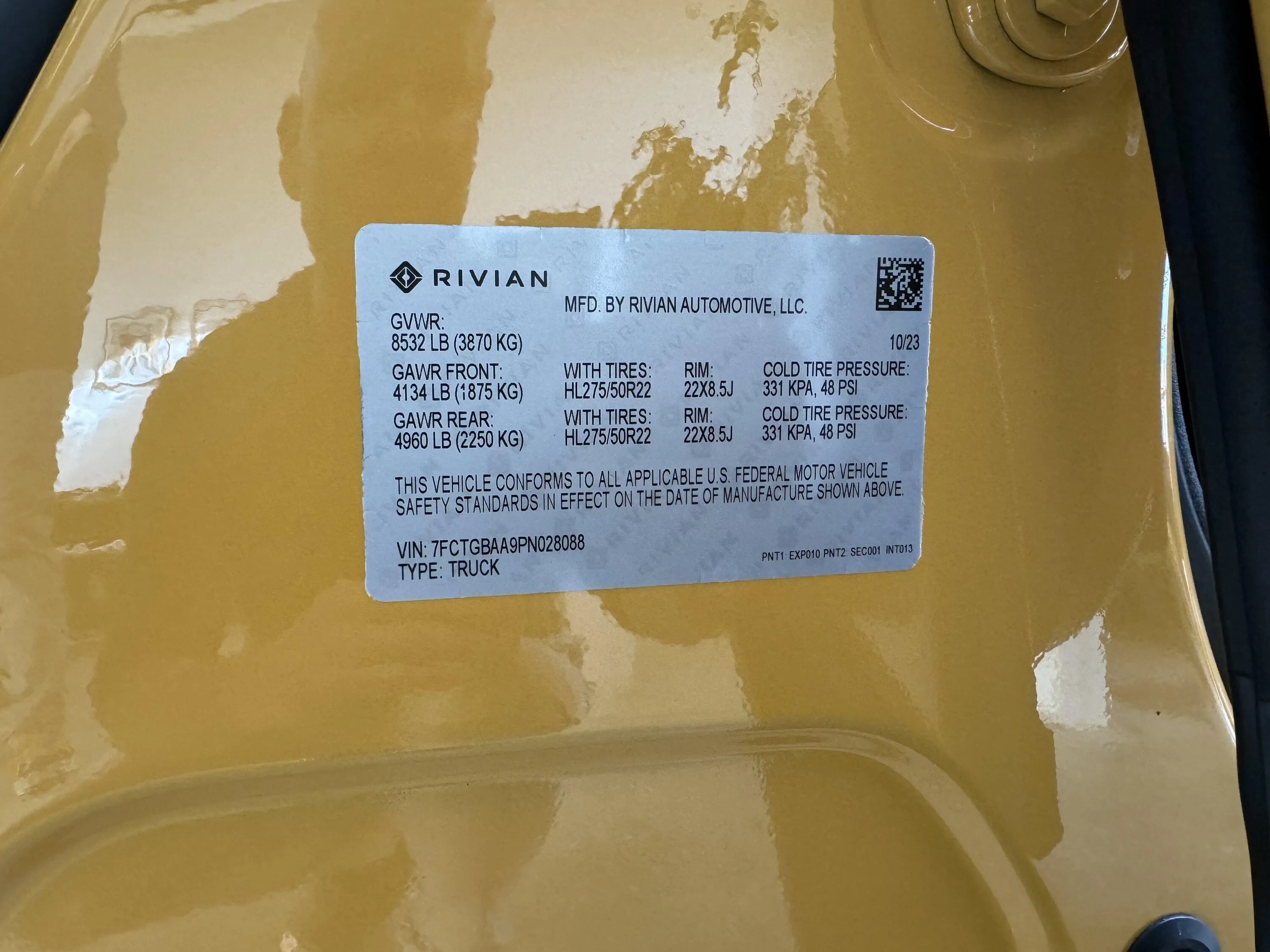 Rivian R1T R1S Yellow Performance Dual Max Pack R1T: factory pickup IMG_0450