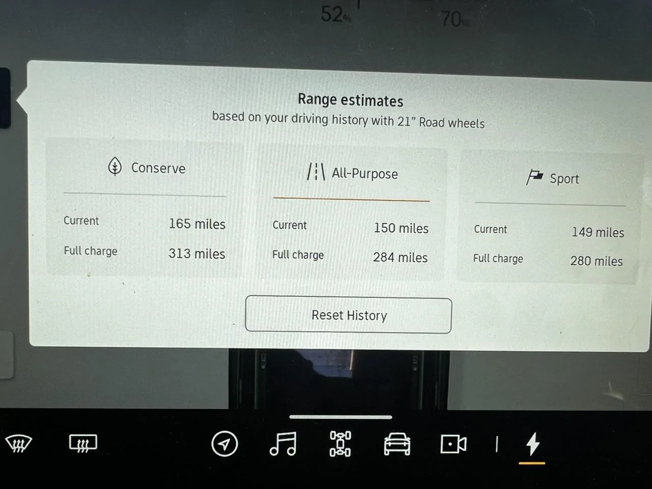 Rivian R1T R1S Range Estimates show right wheel wrong nunbers IMG_2342
