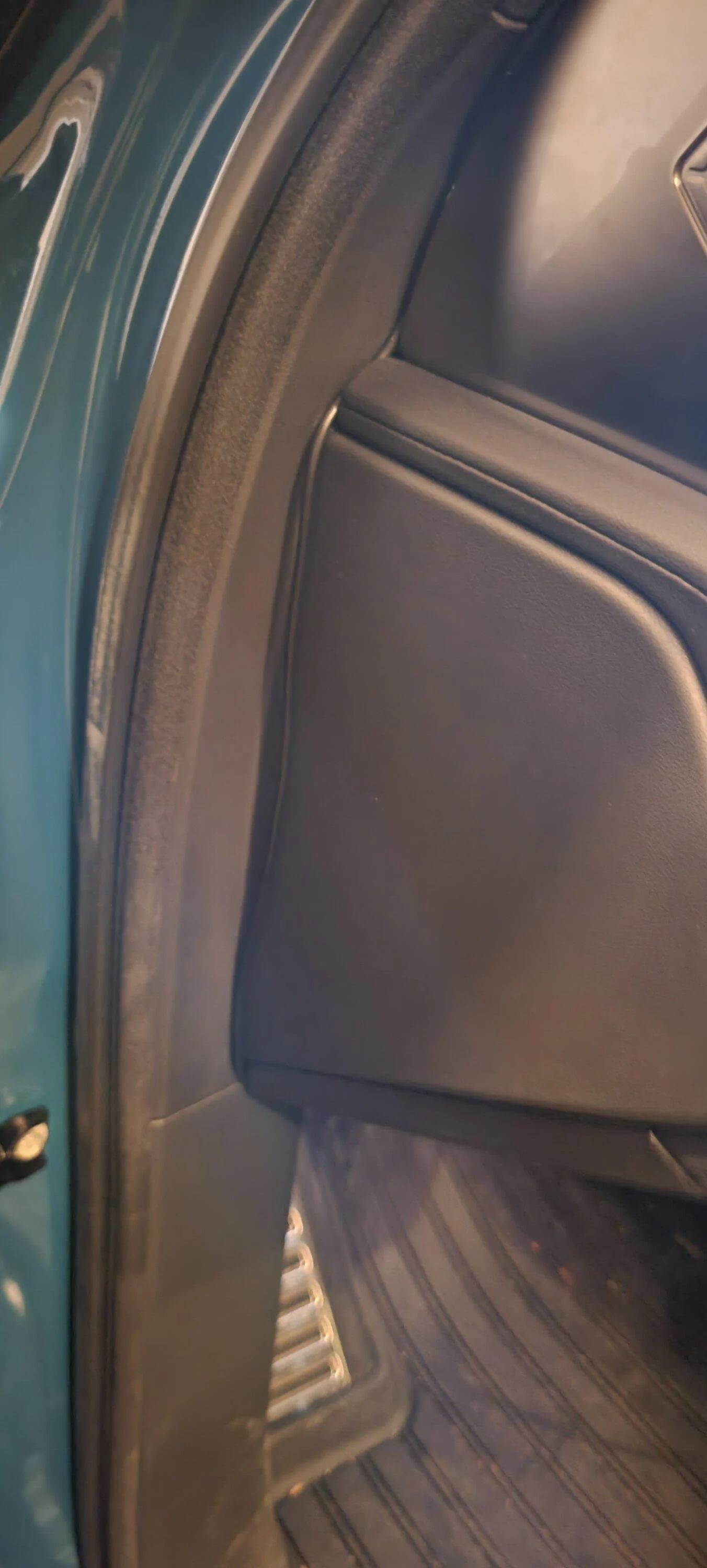 Rivian R1T R1S Phone mounting -- how to route power? 20231115_082843