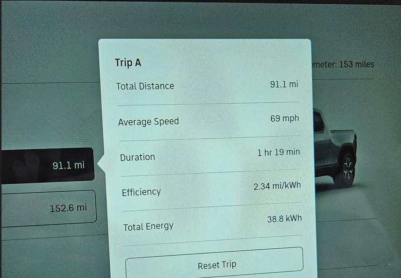 Rivian R1T R1S 90 mile Max Pack test drive - efficiency results at 69 mph r1-end