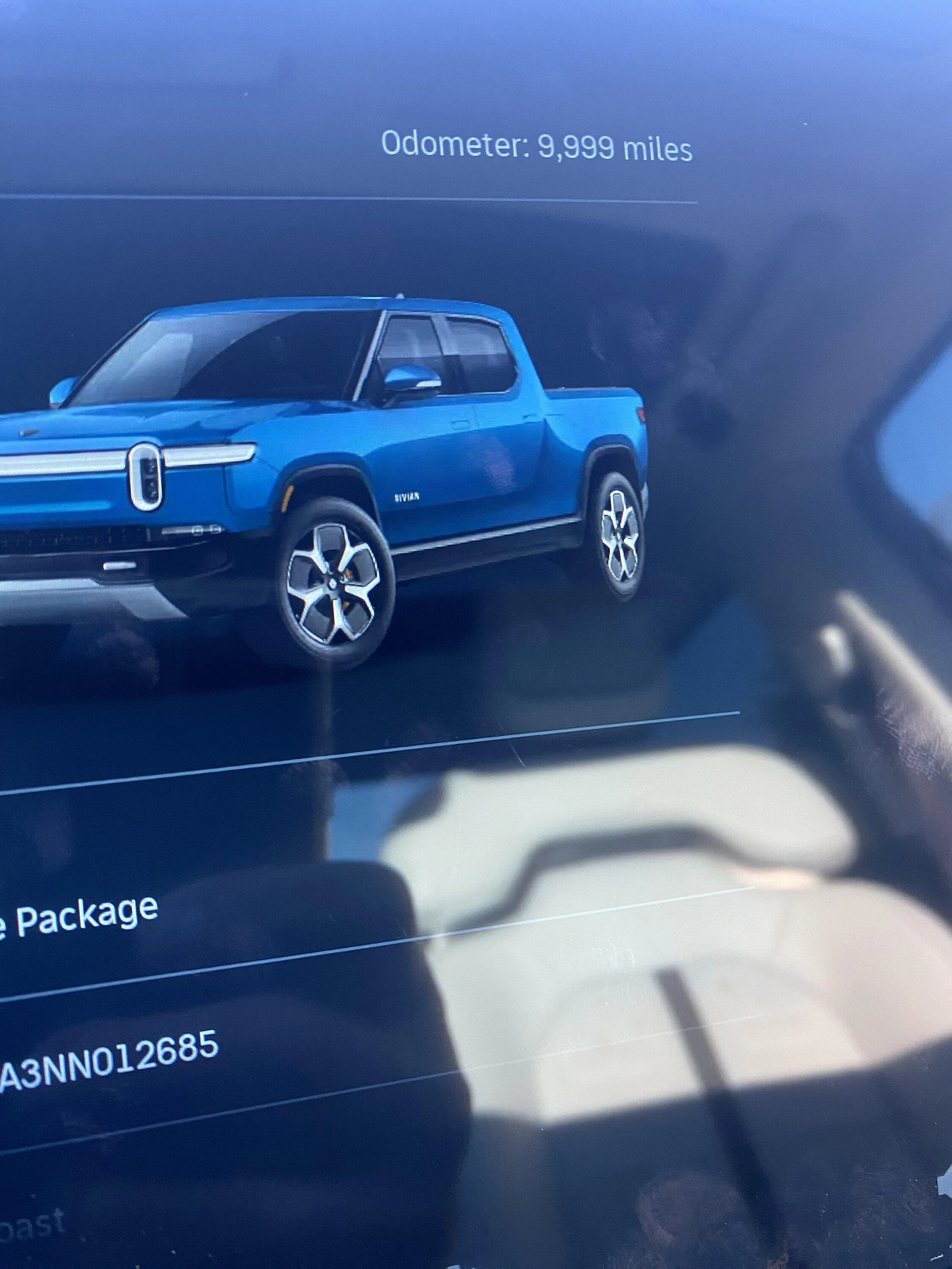Rivian R1T R1S Odometer? 1700441513463