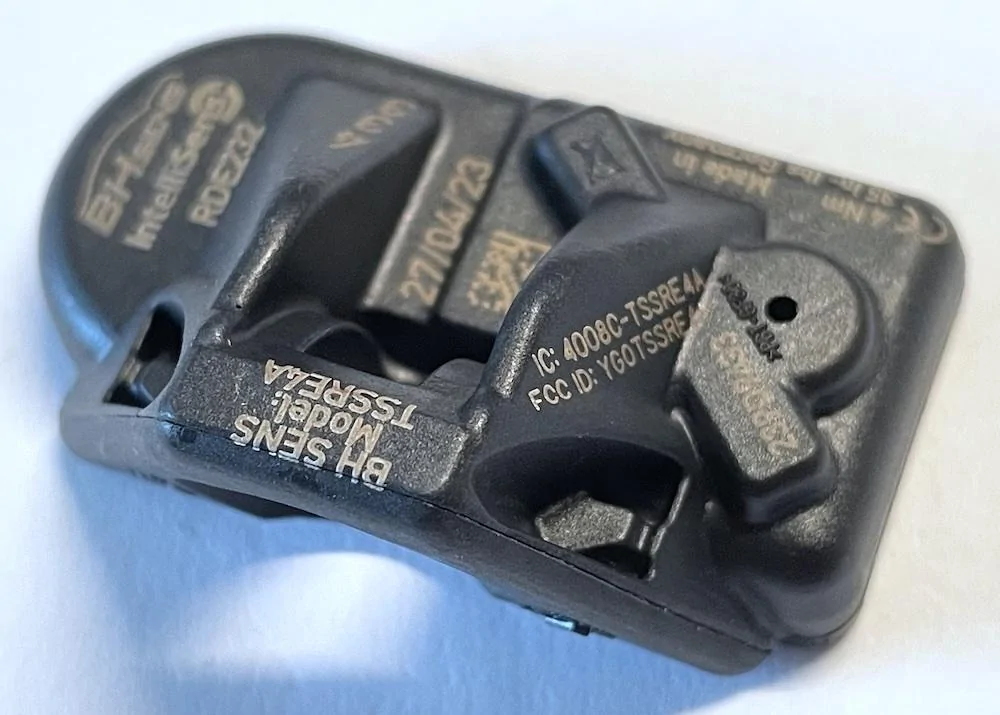 Rivian R1T R1S New goodies in Rivian gear shop Amazon tpms