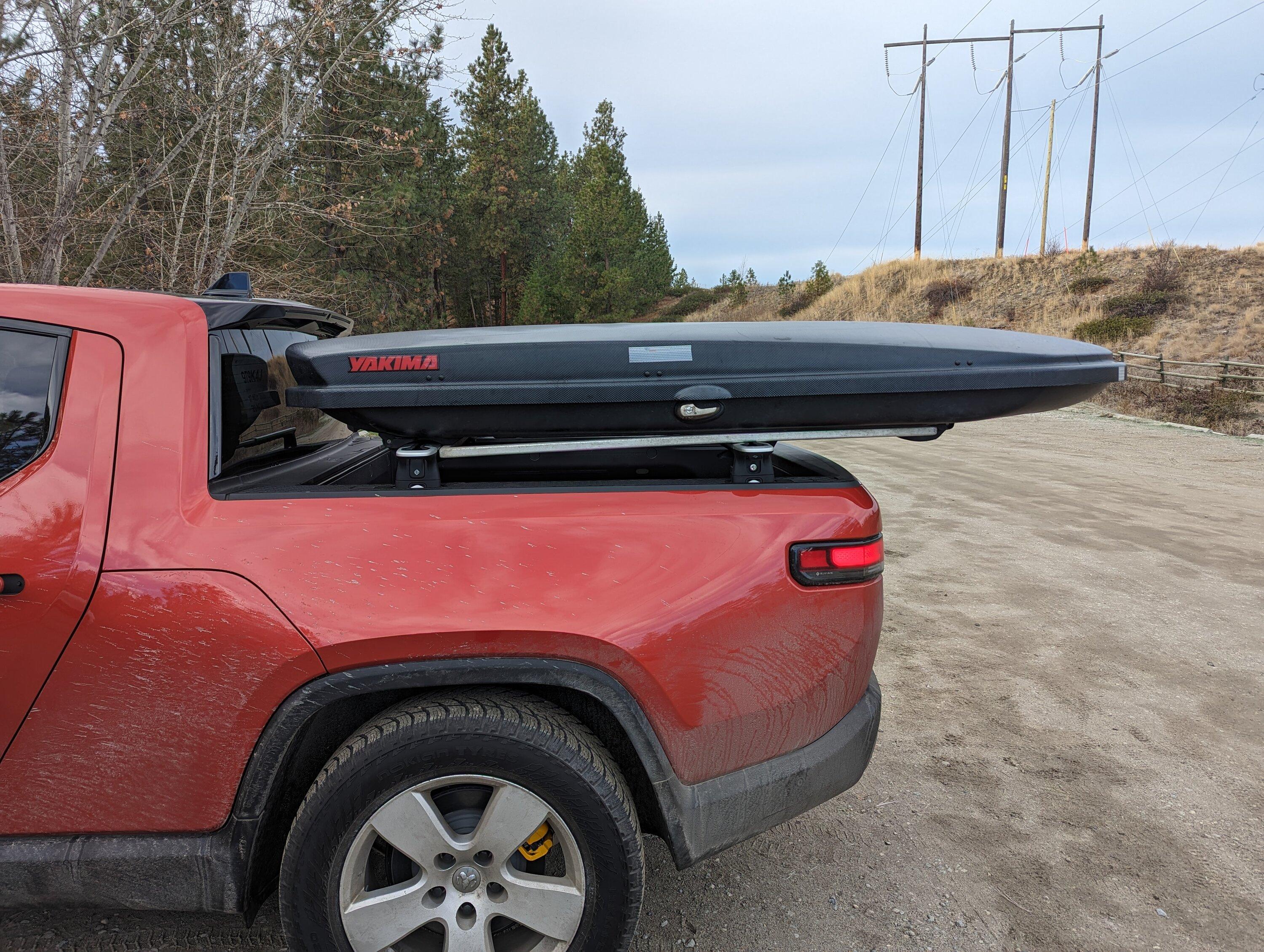 Rivian R1T R1S Yakima Carbonite ski box installation over bed PXL_20231120_170736944.MP