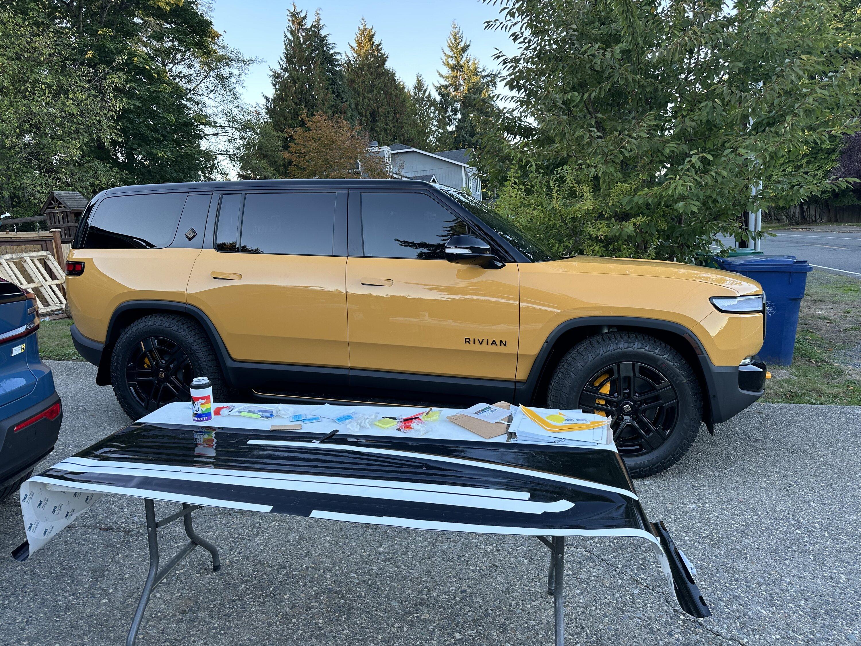 Rivian R1T R1S Anyone remove the chrome trim on the R1S? IMG_0100