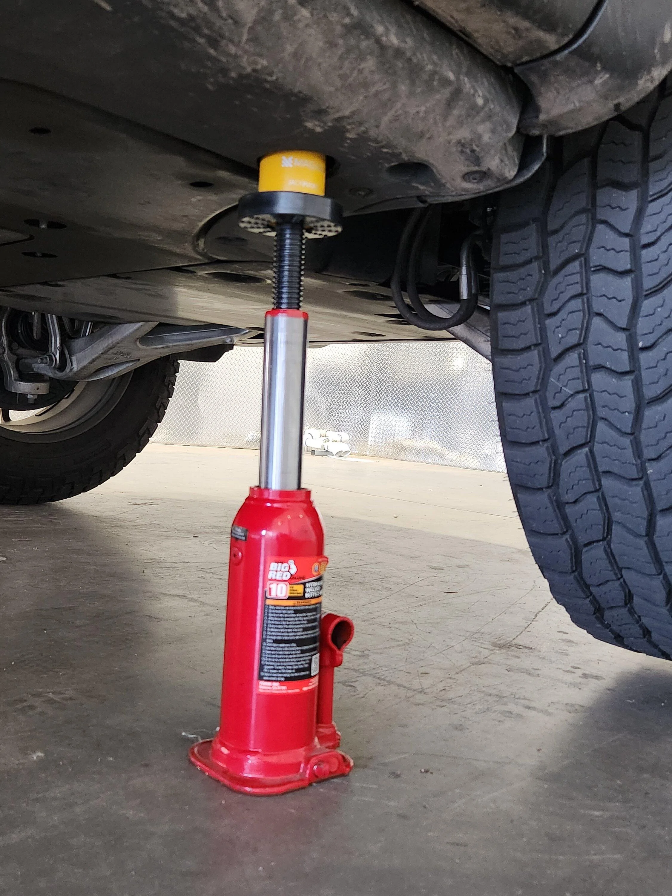Rivian R1T R1S Rivian Magnetic Jack Pucks Kits *Original* Always In-Stock 20231007_083700-jpg