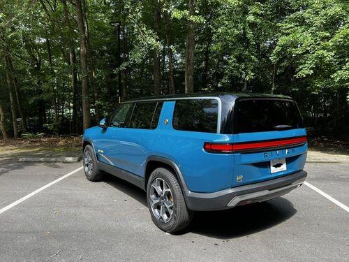 Rivian R1T R1S Oh no they didn’t ? first-weekend-with-the-r1s-rivian-blue-and-ocean-coast-v0-trr4cbjxik9b1