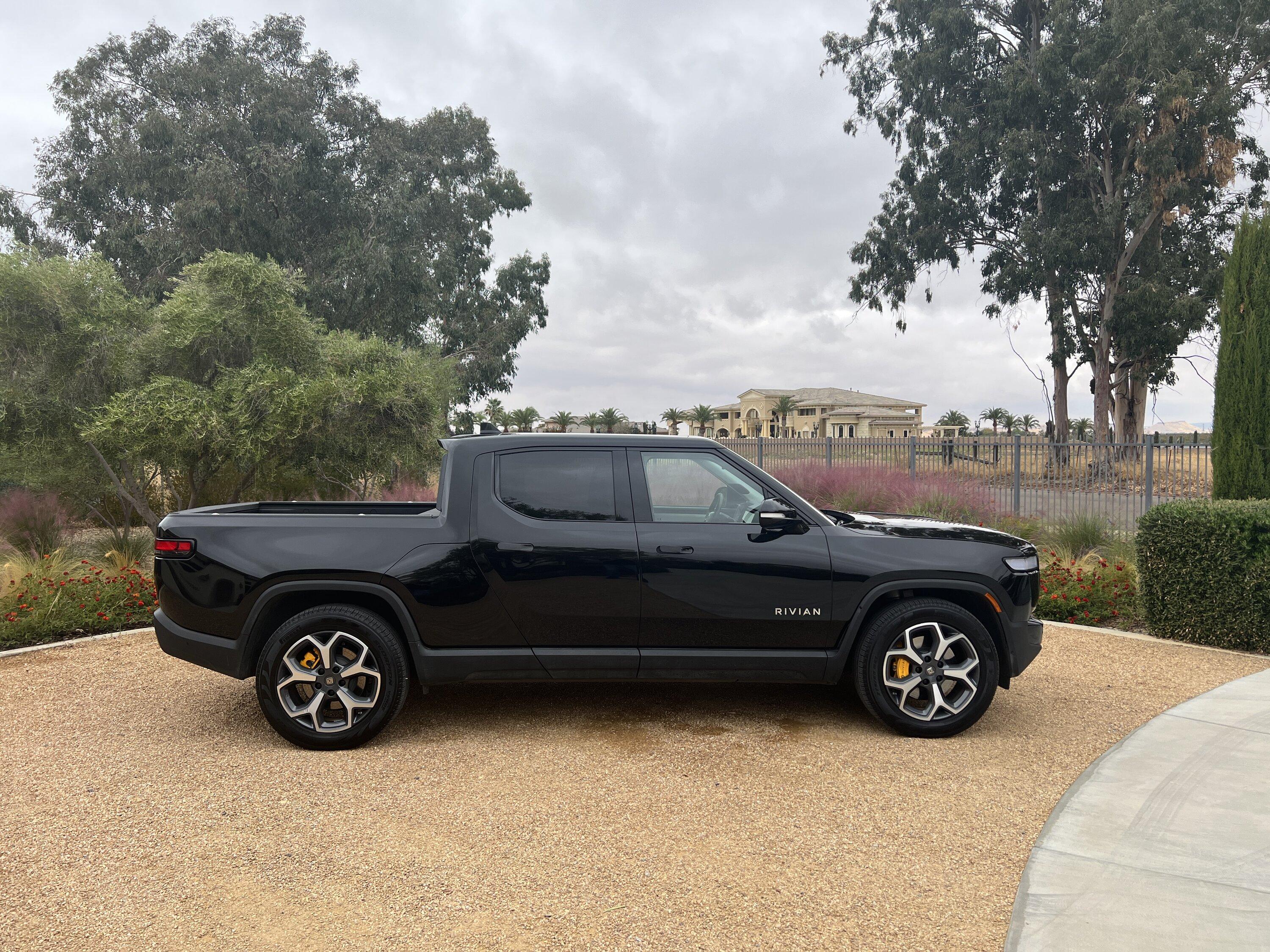 Rivian R1T R1S 2022 R1T Adventure Package-  $72,000  -Midnight Exterior, Ocean Coast Interior Photo Oct 23 2023, 1 08 28 PM