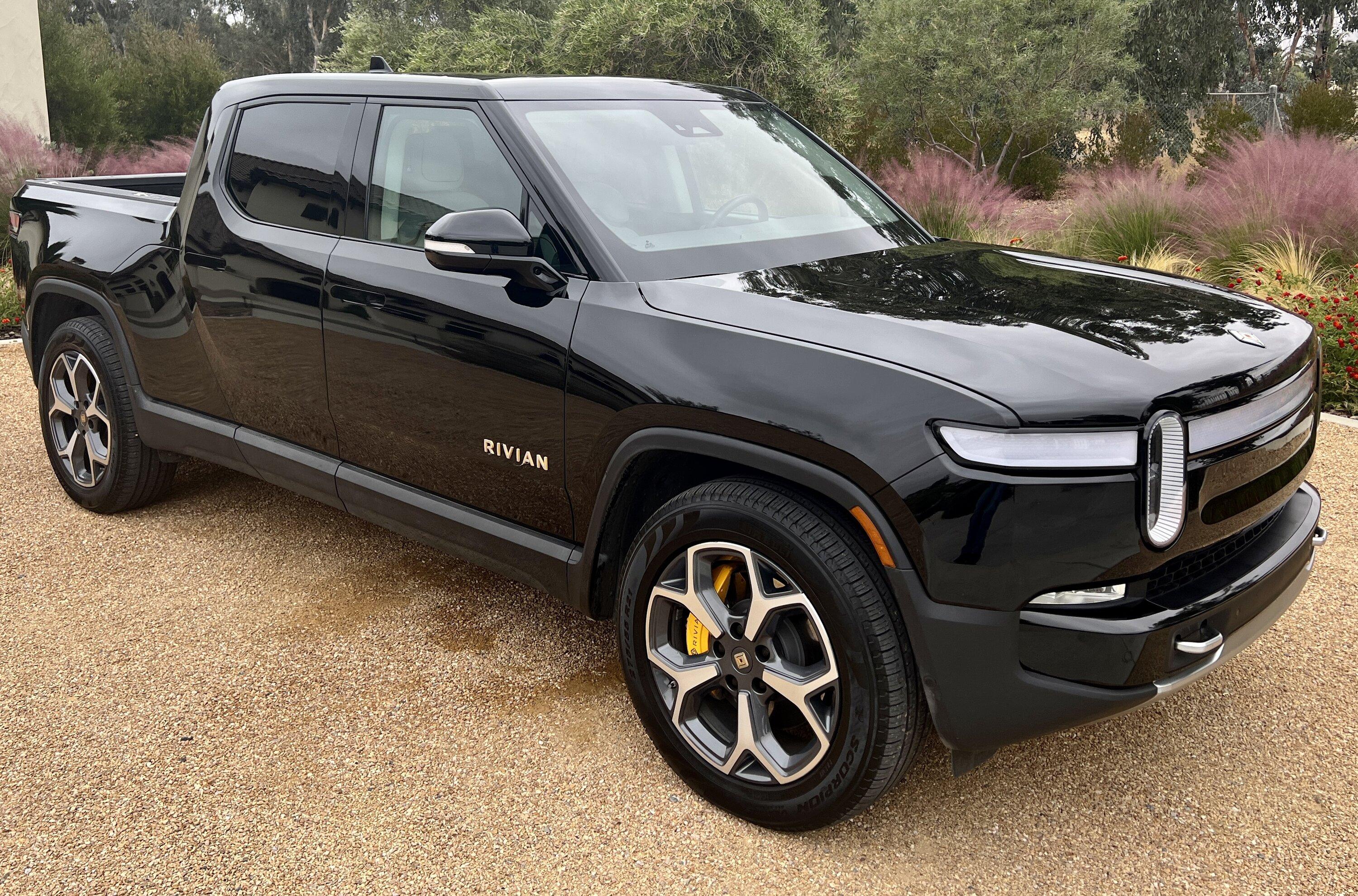 Rivian R1T R1S 2022 R1T Adventure Package-  $72,000  -Midnight Exterior, Ocean Coast Interior Photo Oct 23 2023, 1 08 19 PM